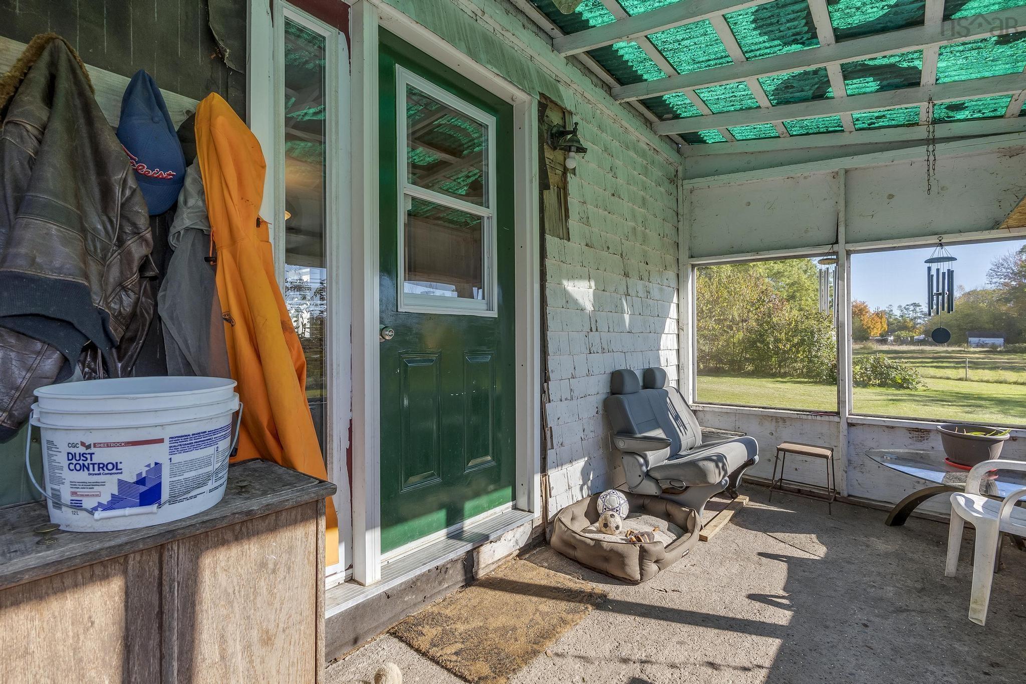 $349,900.00: 13908 Highway 1, Wilmot