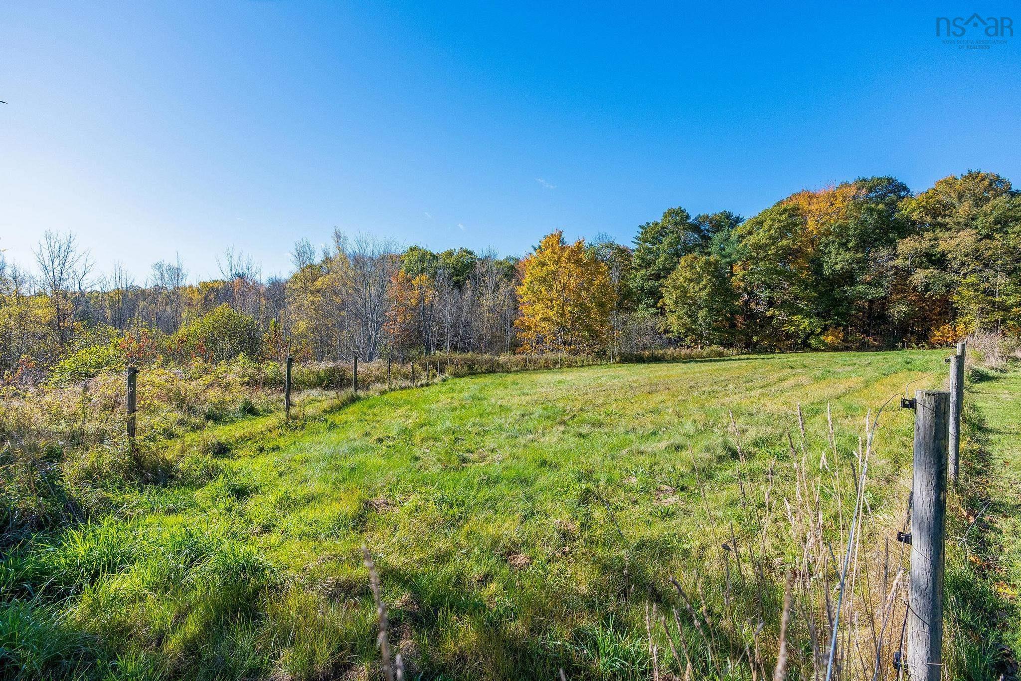 $349,900.00: 13908 Highway 1, Wilmot