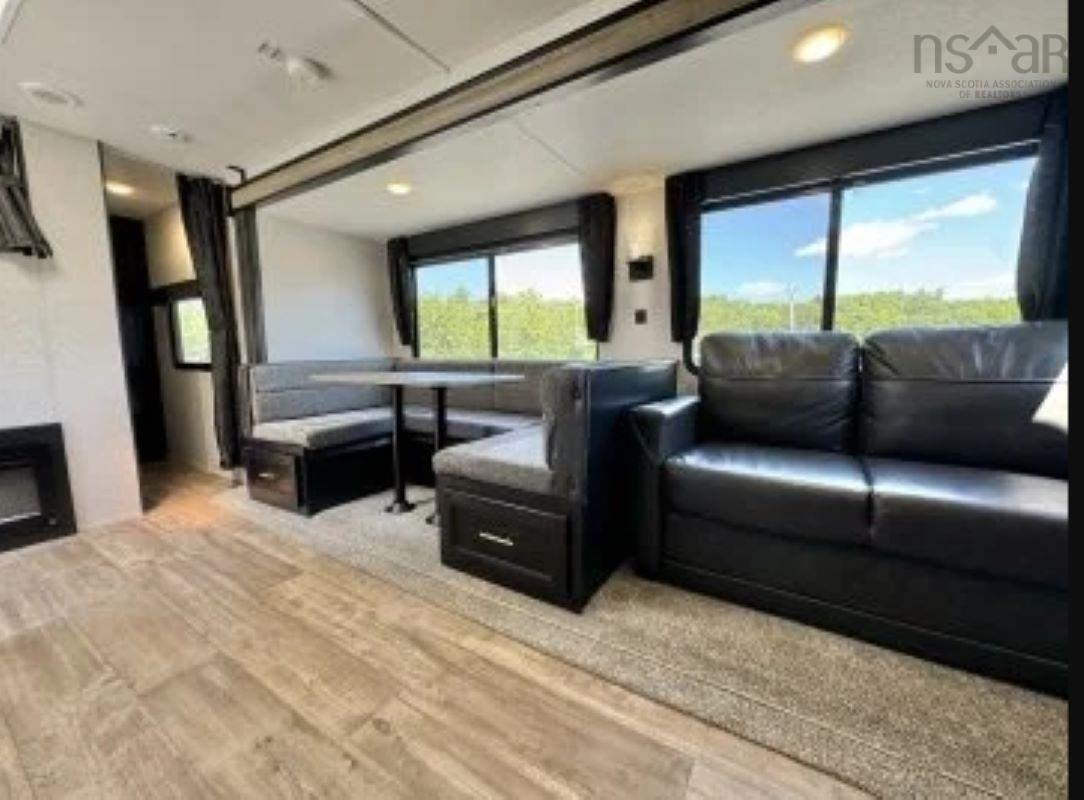 $130,000.00: 52 Down River Lane, Maplewood