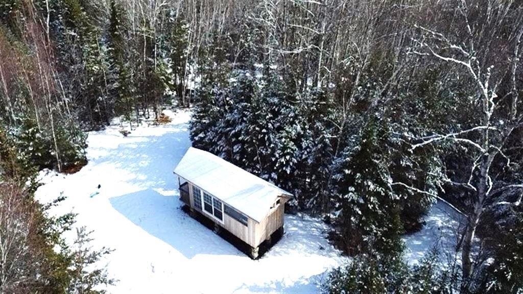 $130,000.00: 52 Down River Lane, Maplewood