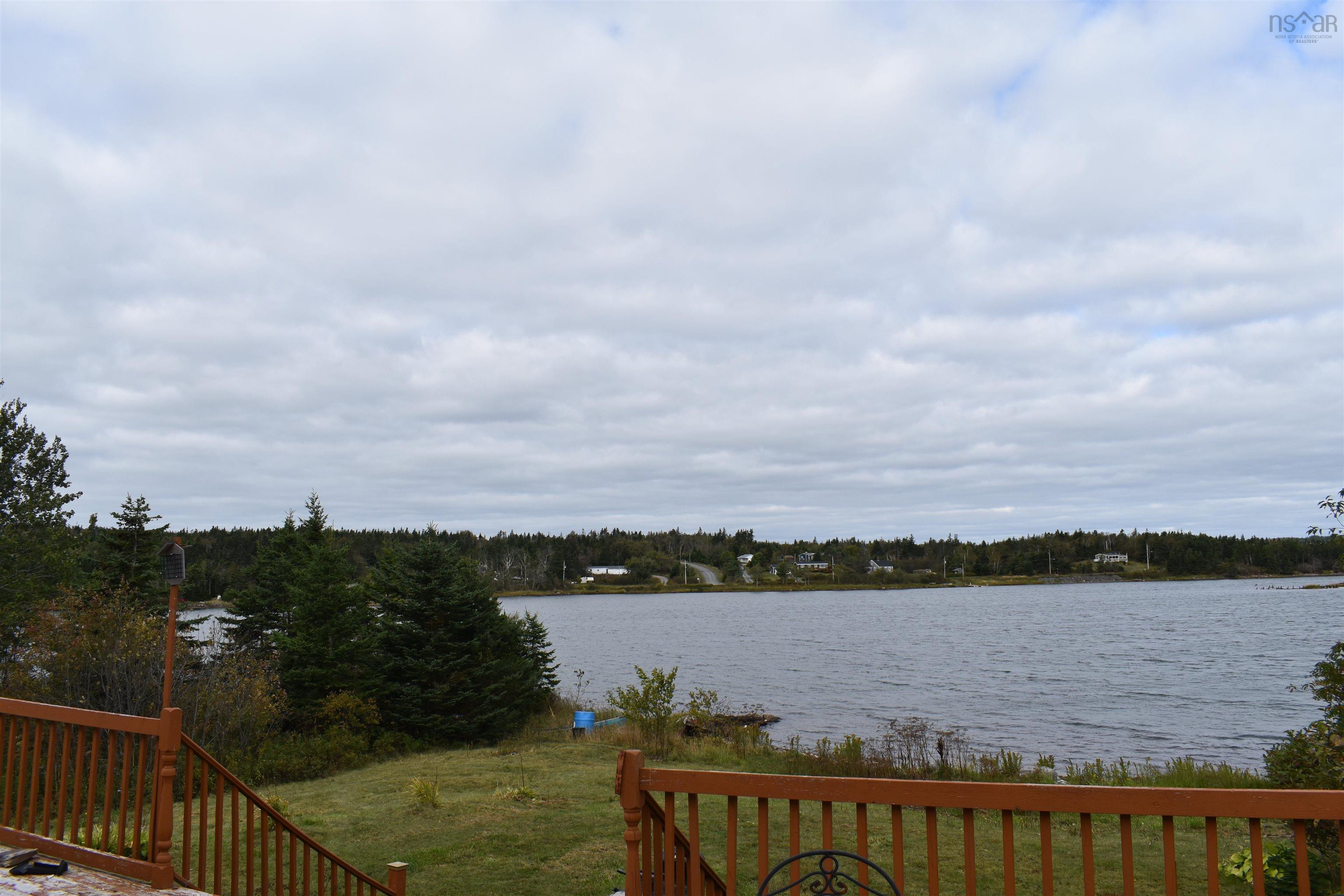 $489,000.00: 645 Mira Bay Drive, Mira Gut