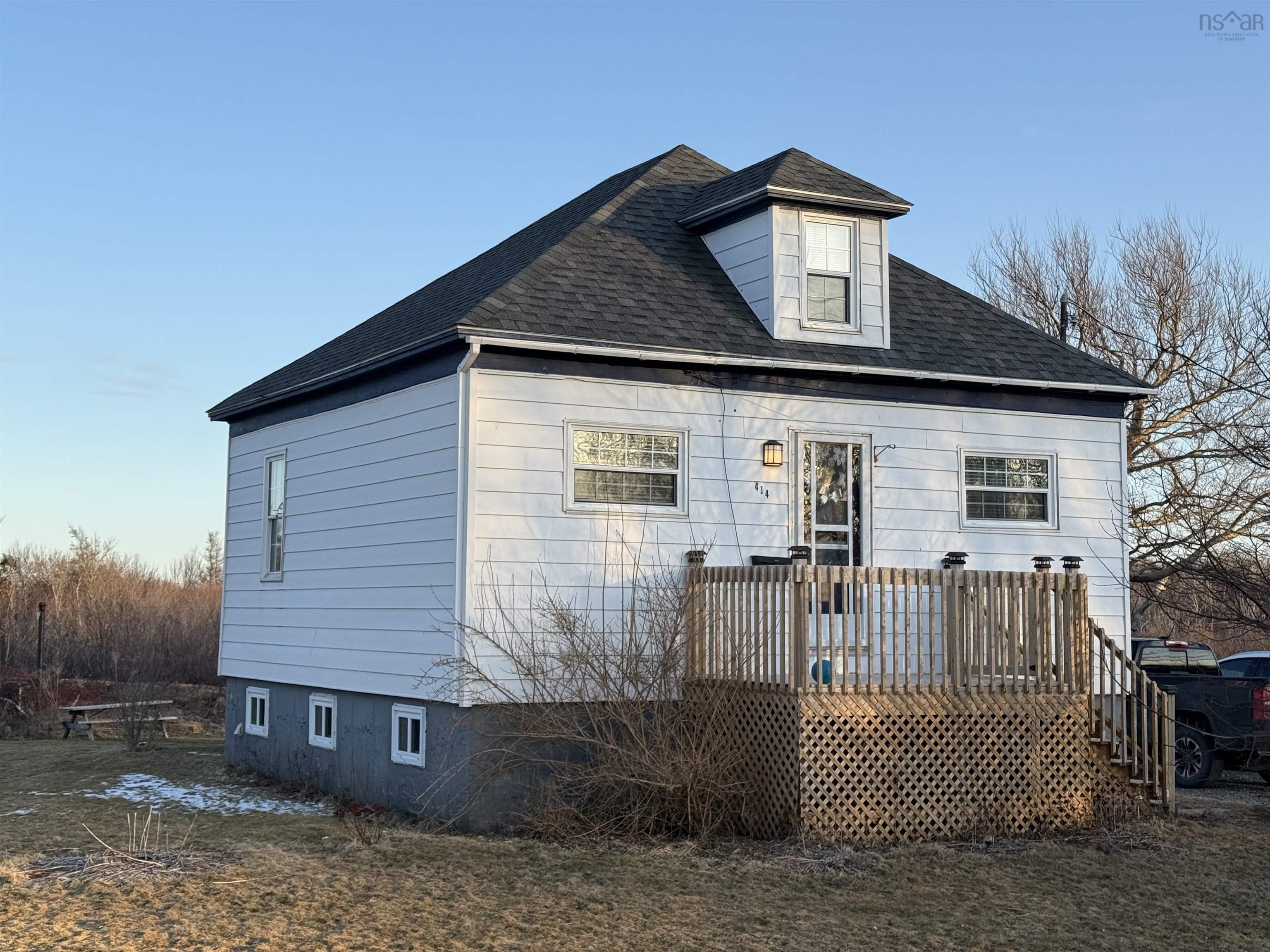 $139,900.00: 414 Cockburn Street, New Waterford