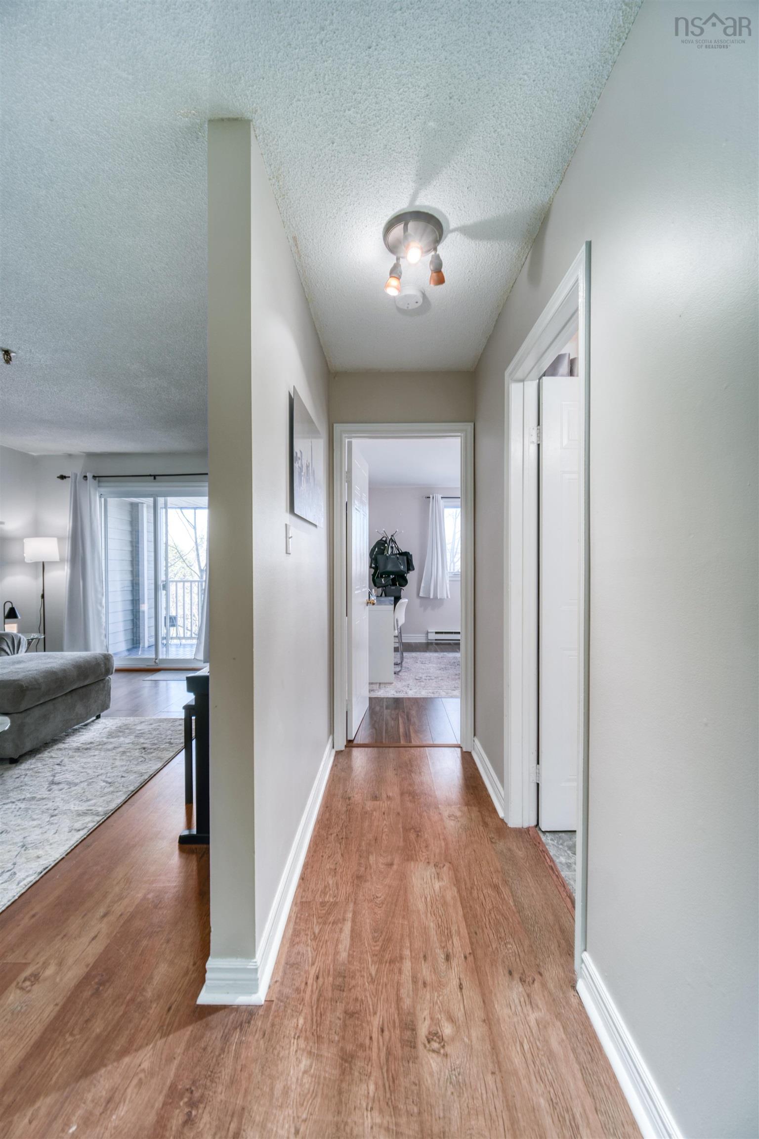 $329,900.00: 209 15 Langbrae Drive, Clayton Park