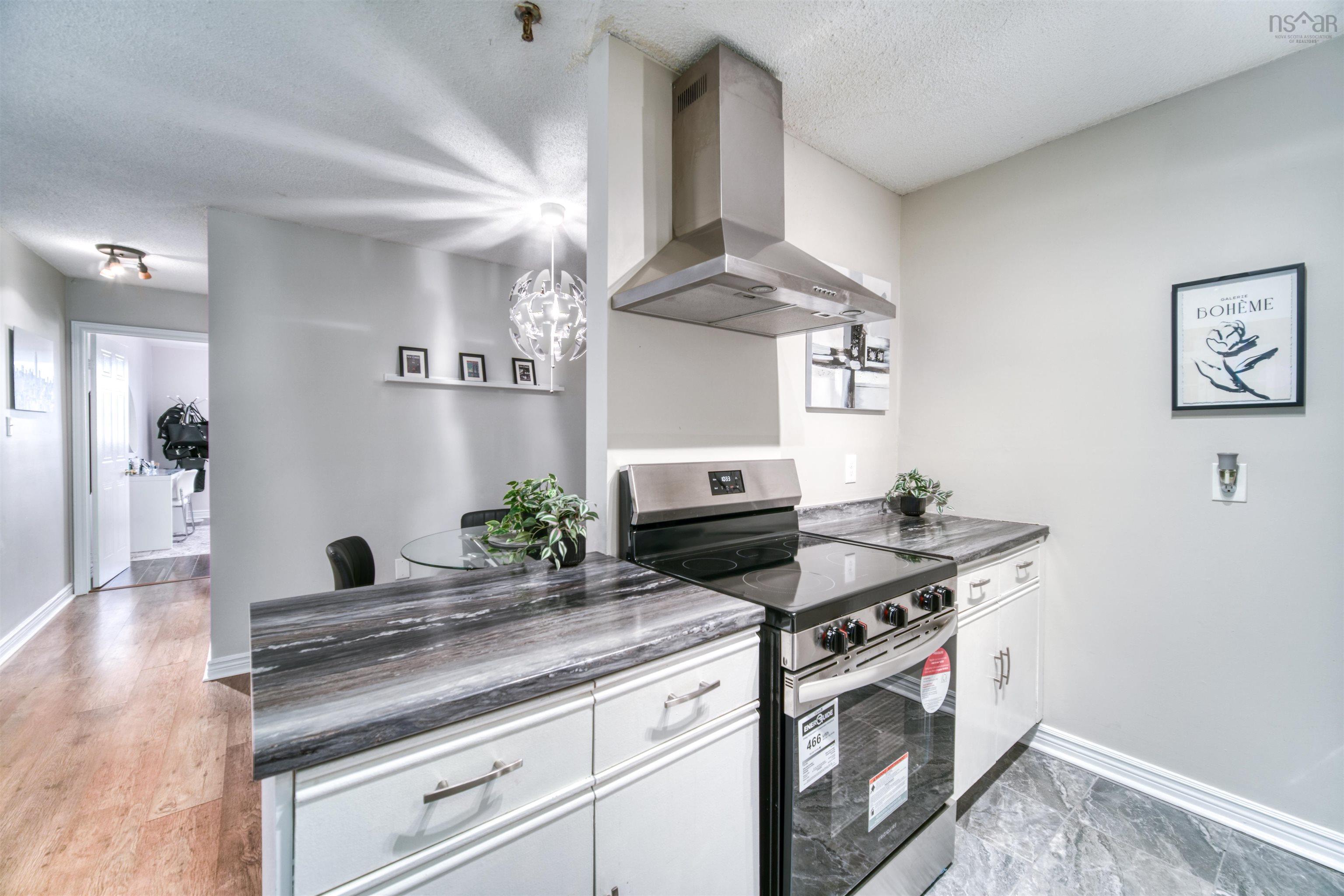 $329,900.00: 209 15 Langbrae Drive, Clayton Park