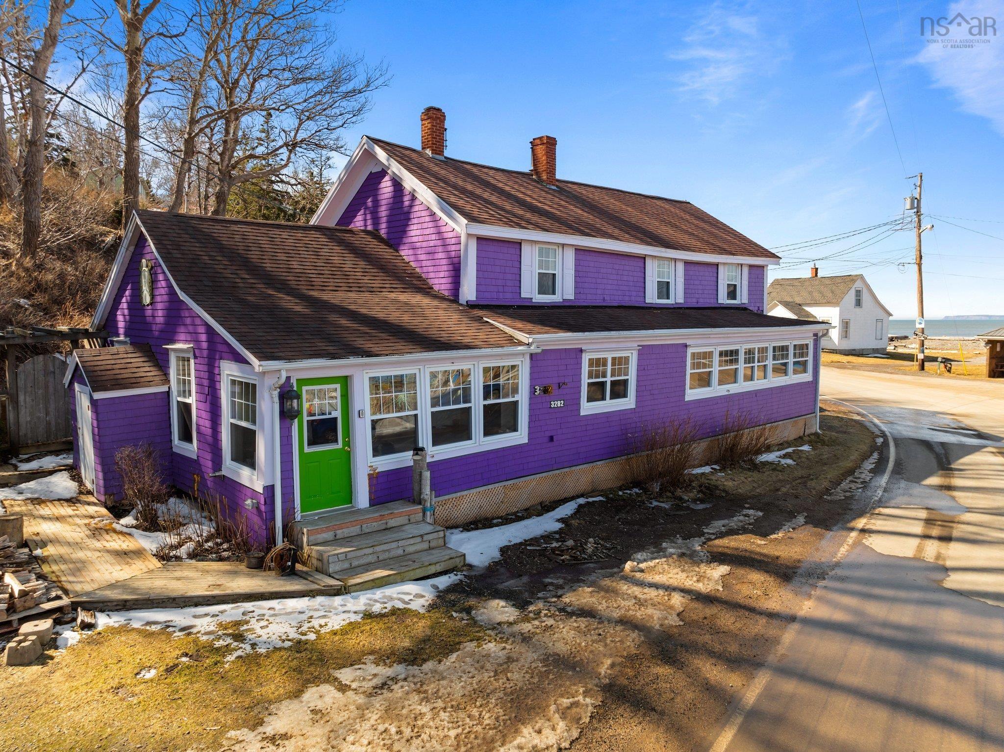 $299,900.00: 3282 Long Point Road Road, Harbourville