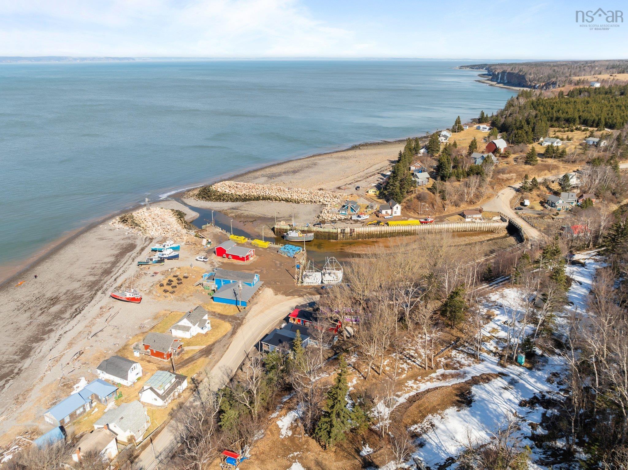 $299,900.00: 3282 Long Point Road Road, Harbourville