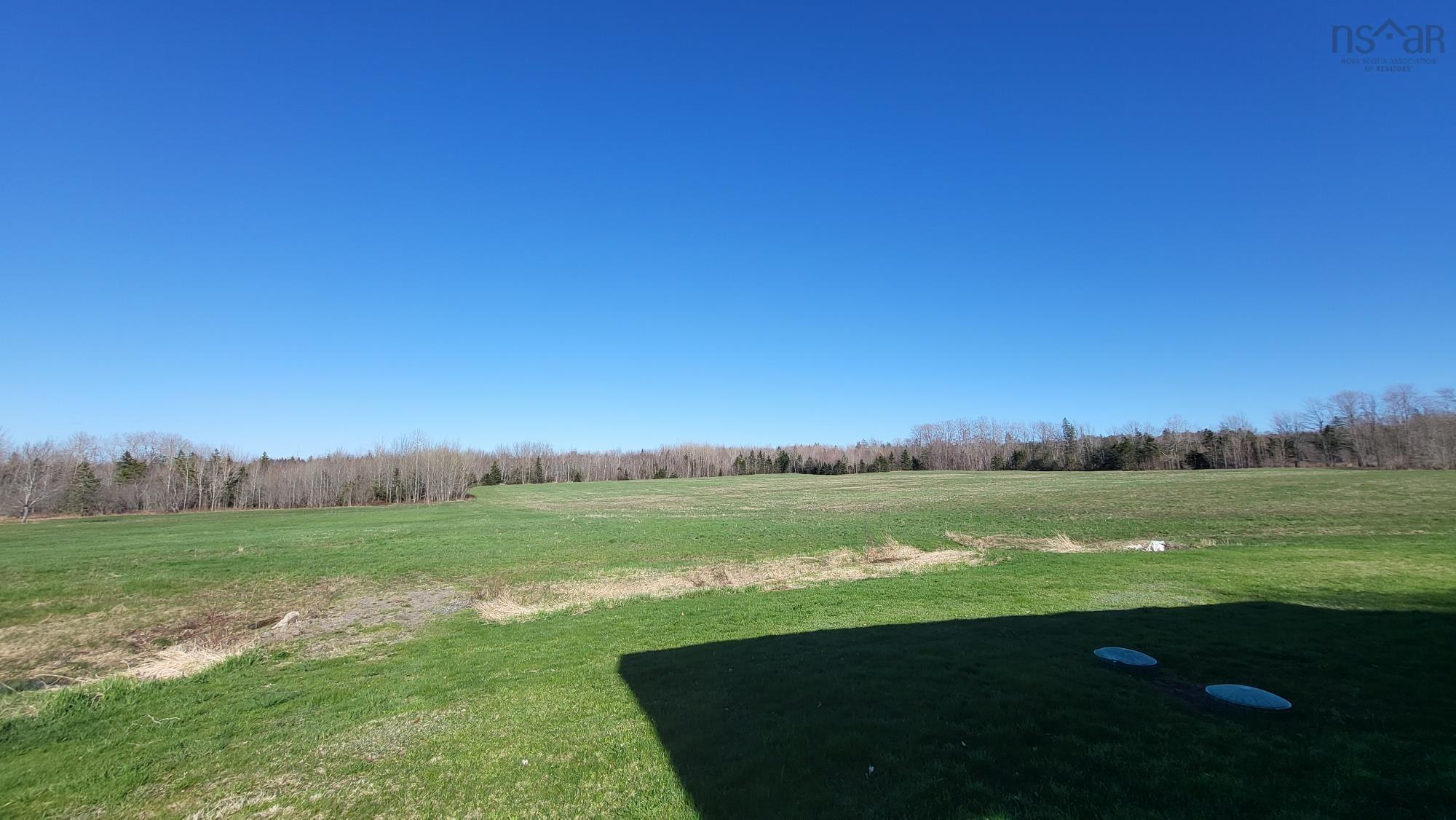 $649,900.00: 1012 Hamilton Road, Harbourville