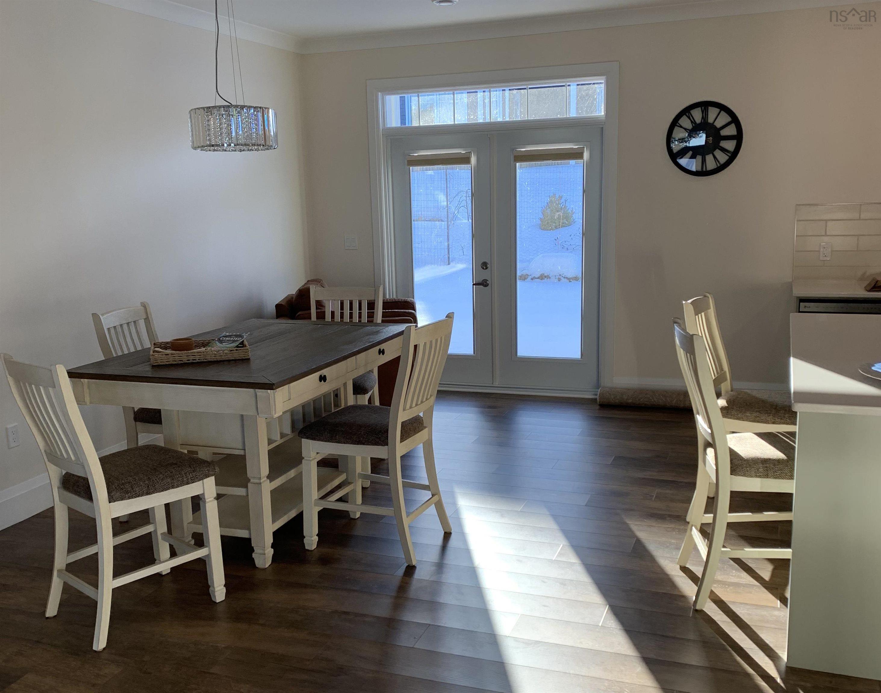 $689,000.00: 231 Hawthorn Road, Mahone Bay