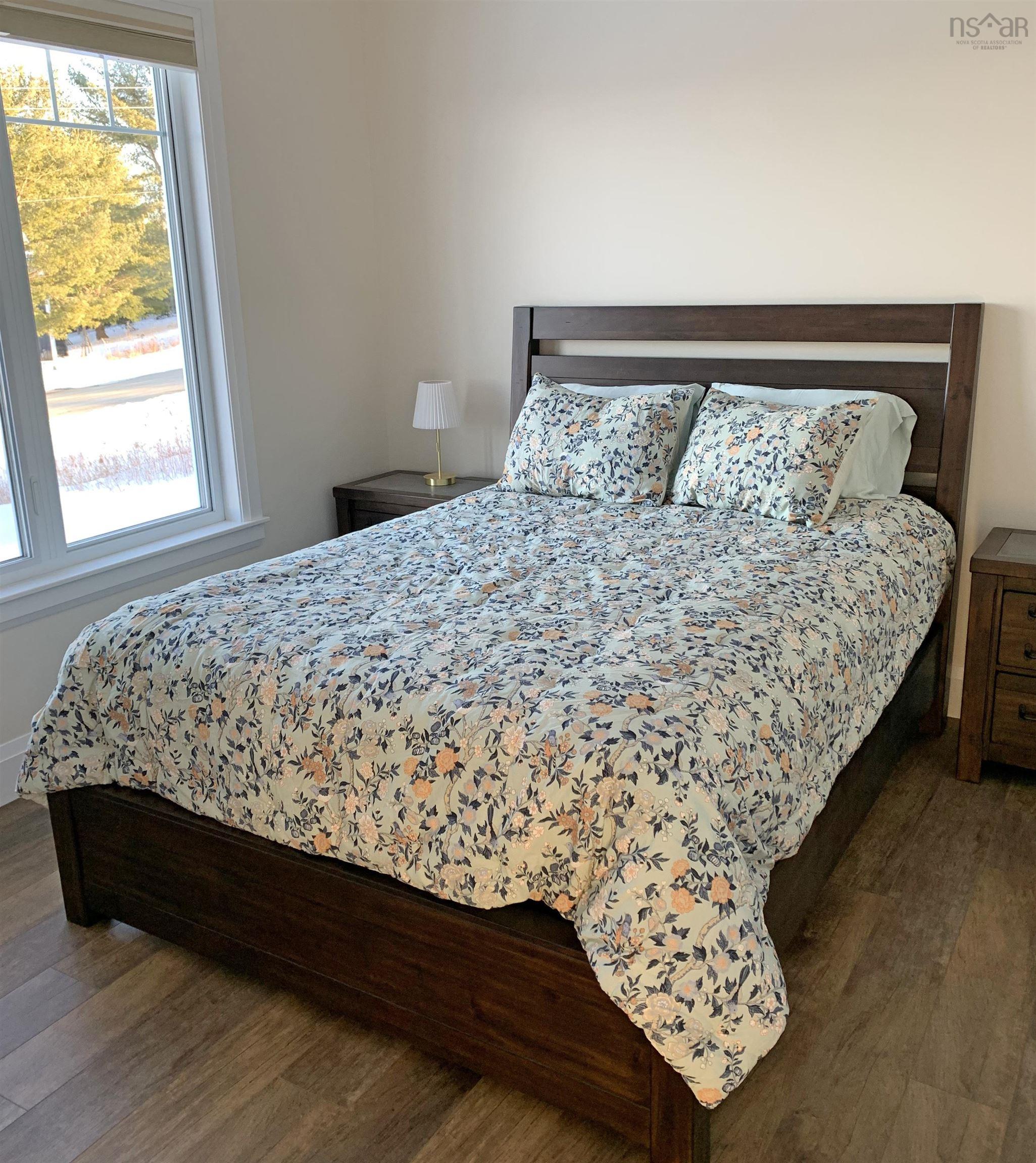 $689,000.00: 231 Hawthorn Road, Mahone Bay