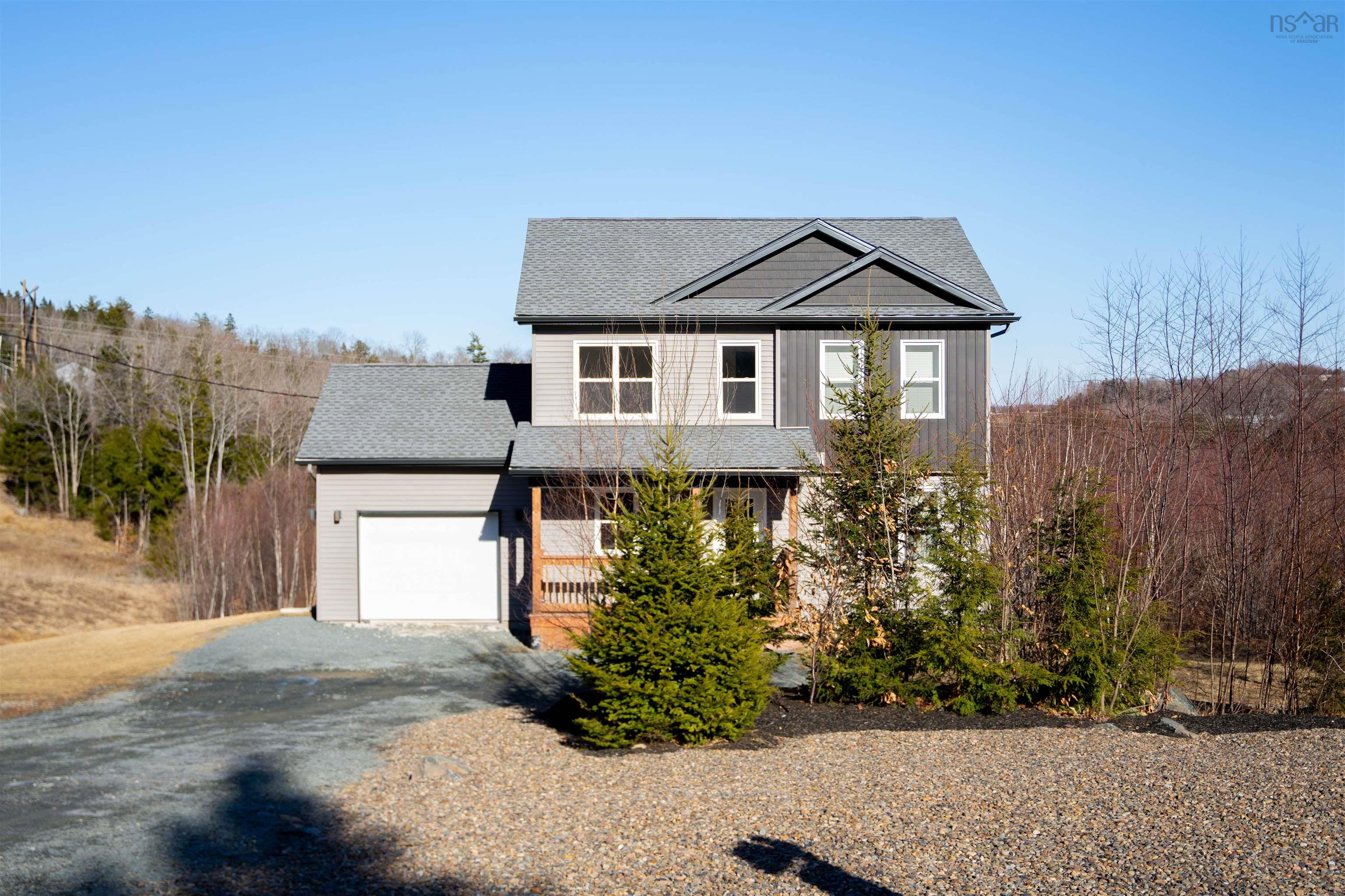 $684,900.00: 16 Edgett Drive, Lucasville