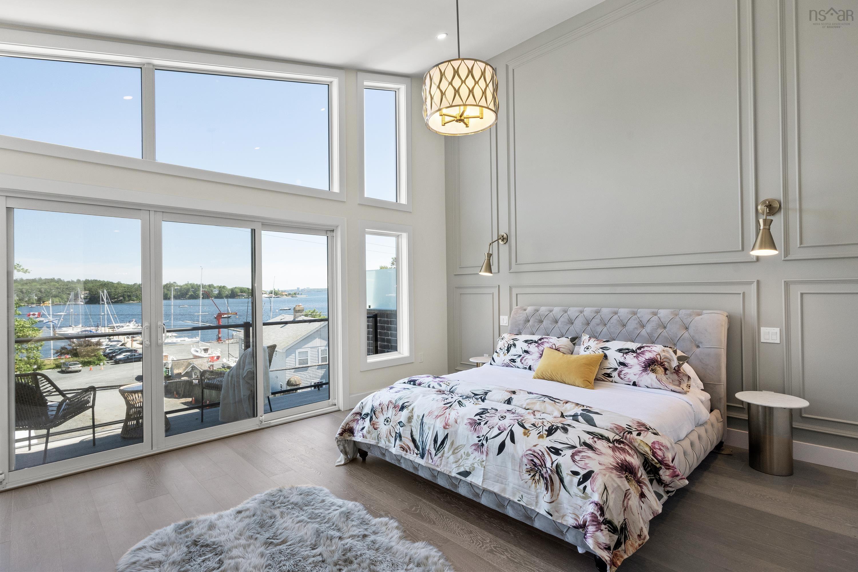$1,399,900.00: 394 Shore Drive, Bedford