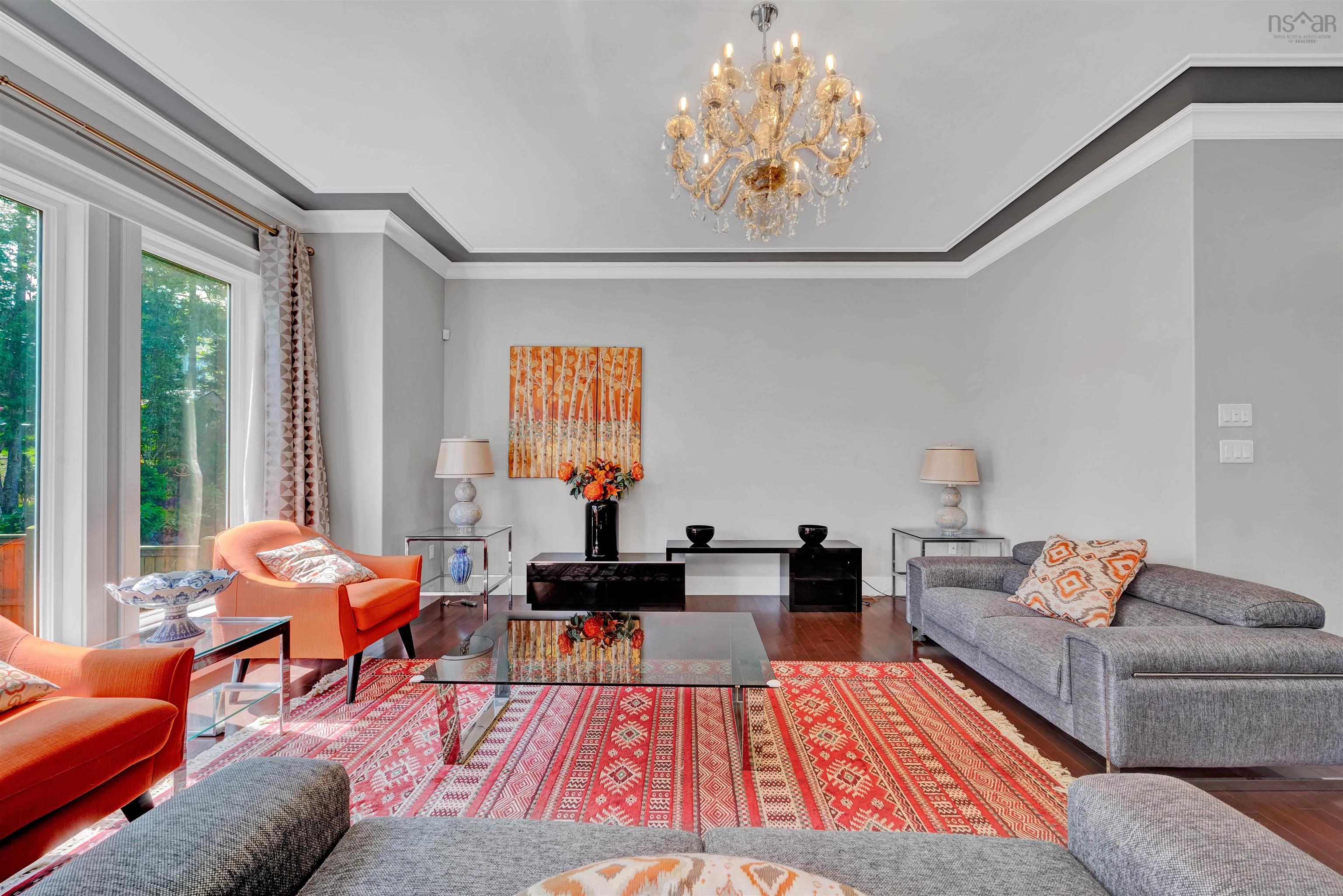 $1,199,900.00: 47 Amesbury Gate, Bedford