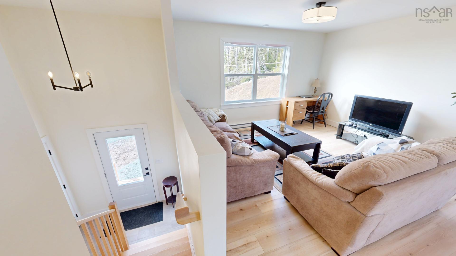$599,900.00: 448 Winslow Drive, Upper Tantallon