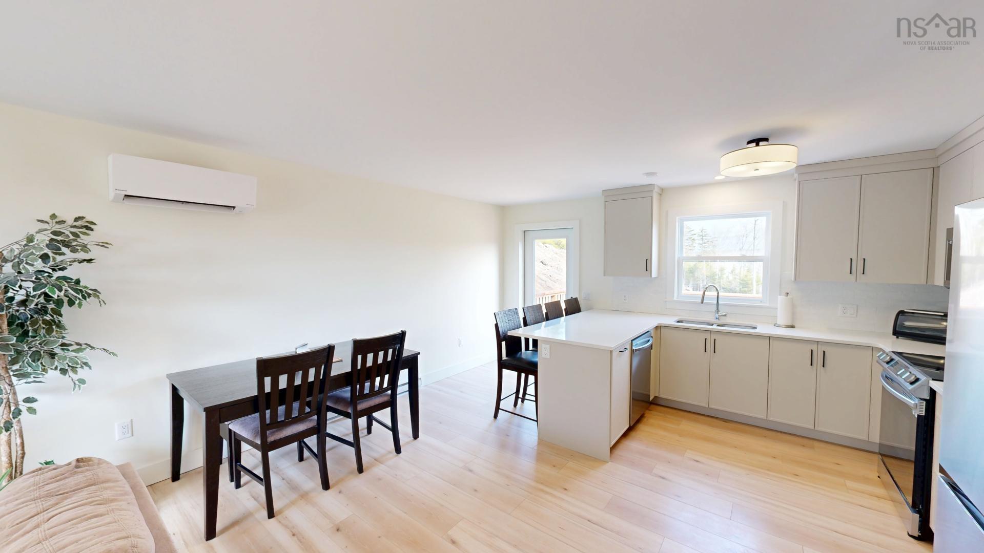 $599,900.00: 448 Winslow Drive, Upper Tantallon