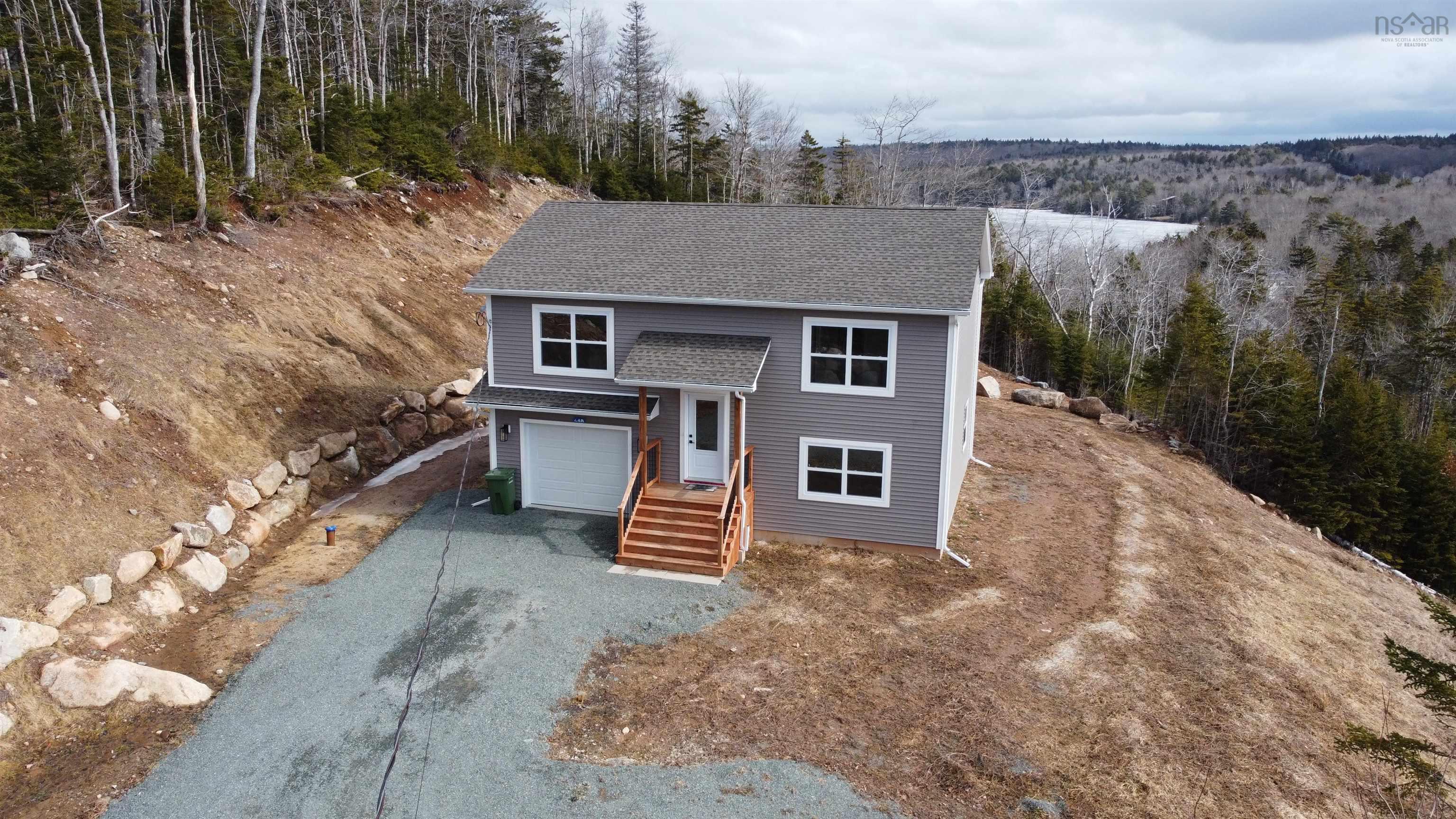 $599,900.00: 448 Winslow Drive, Upper Tantallon