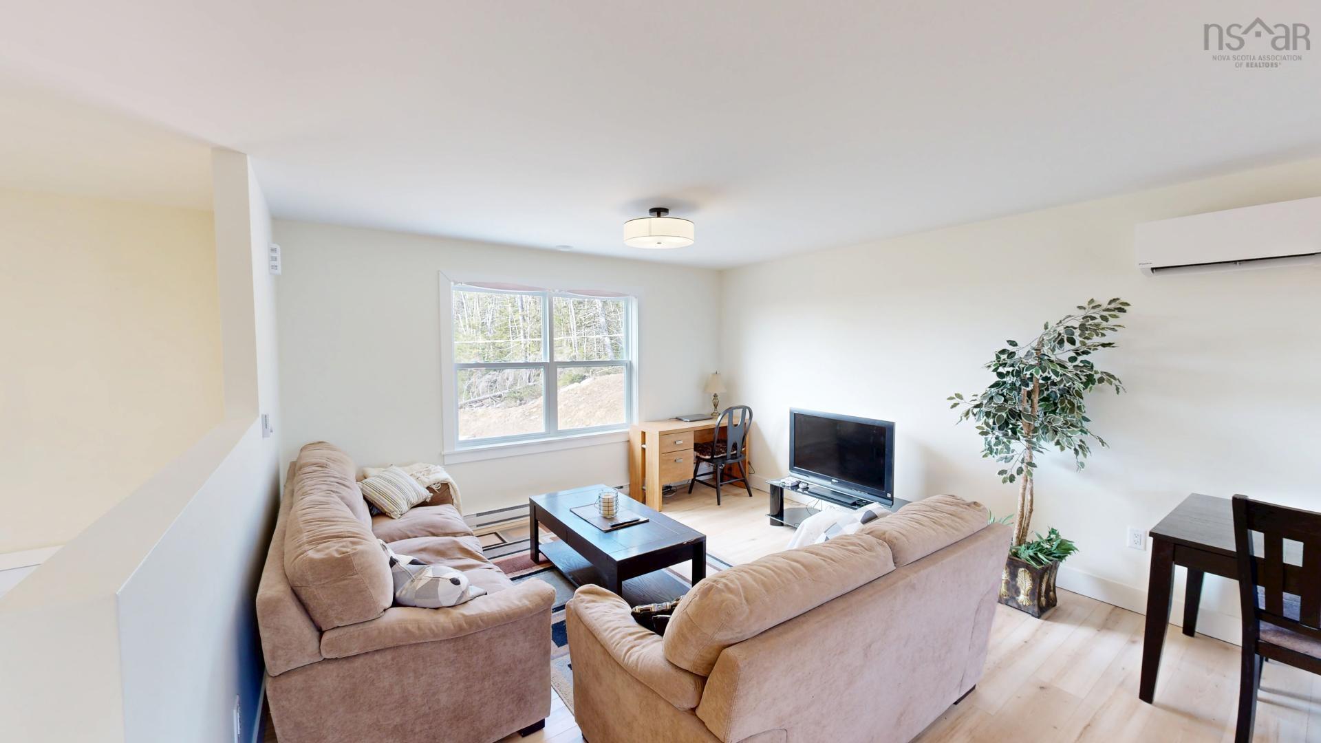 $599,900.00: 448 Winslow Drive, Upper Tantallon