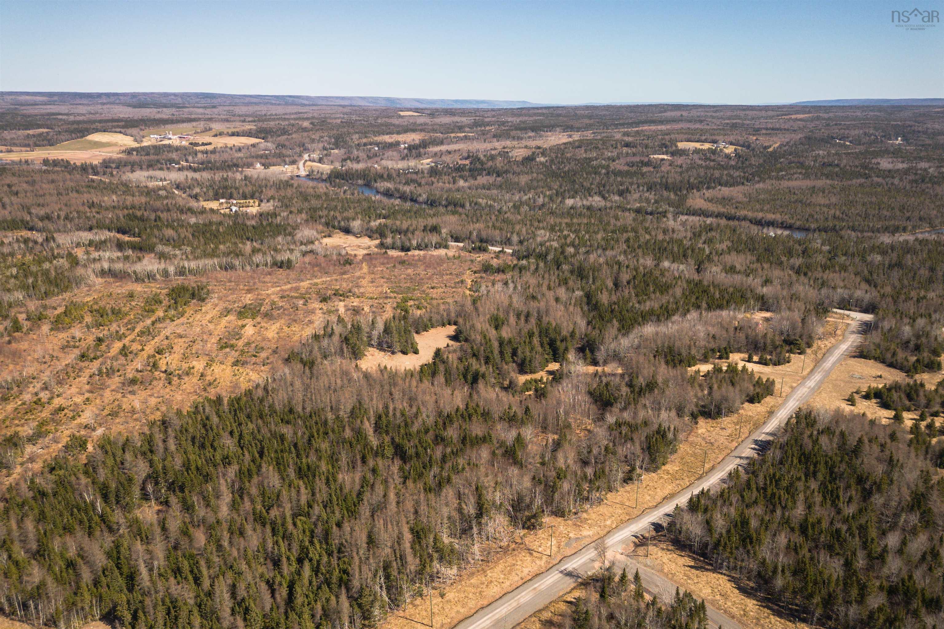 $79,000.00: Lot 4 Beaver Ln., Grantville