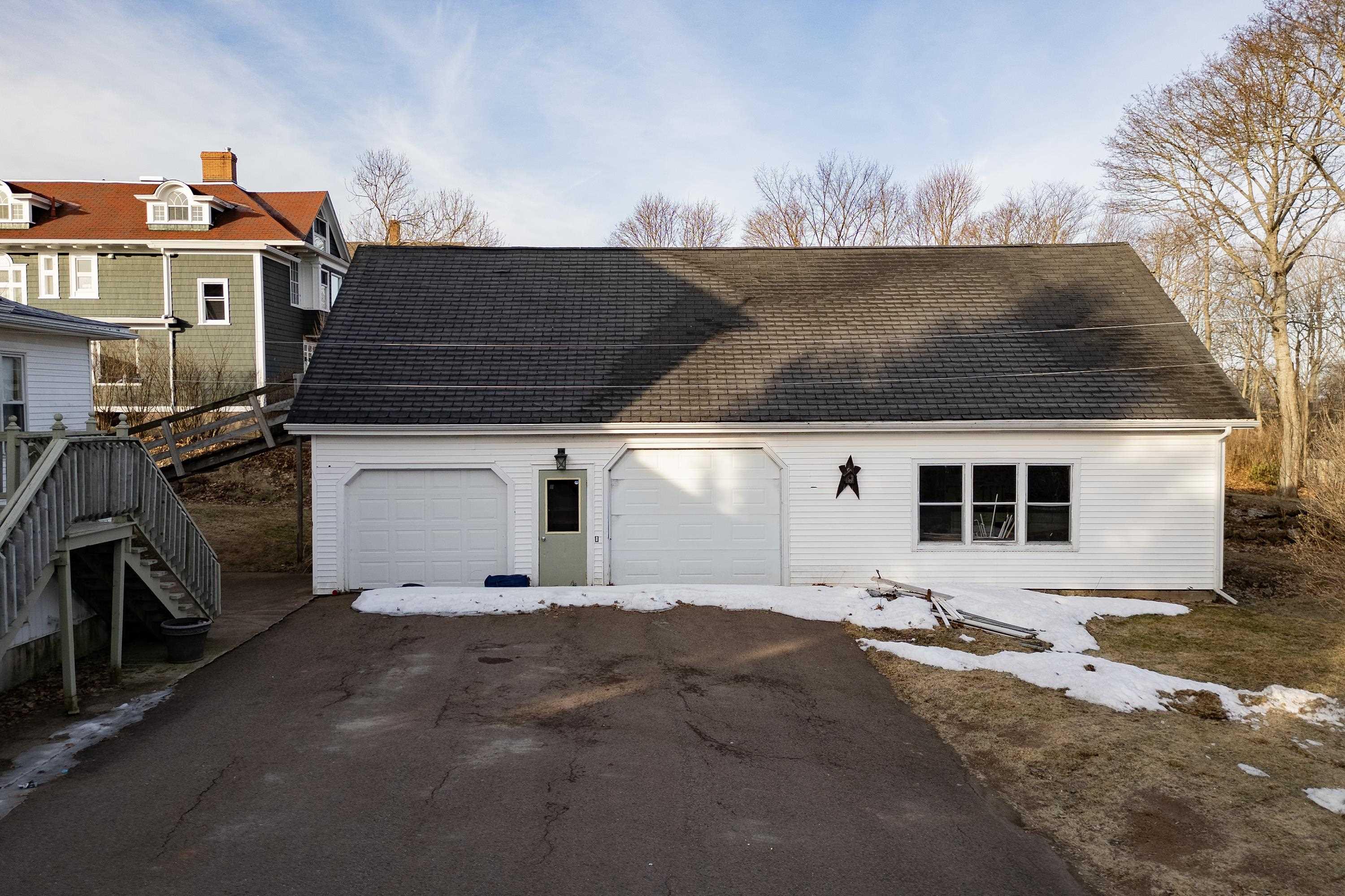 $699,900.00: 202 Victoria Street E, Amherst