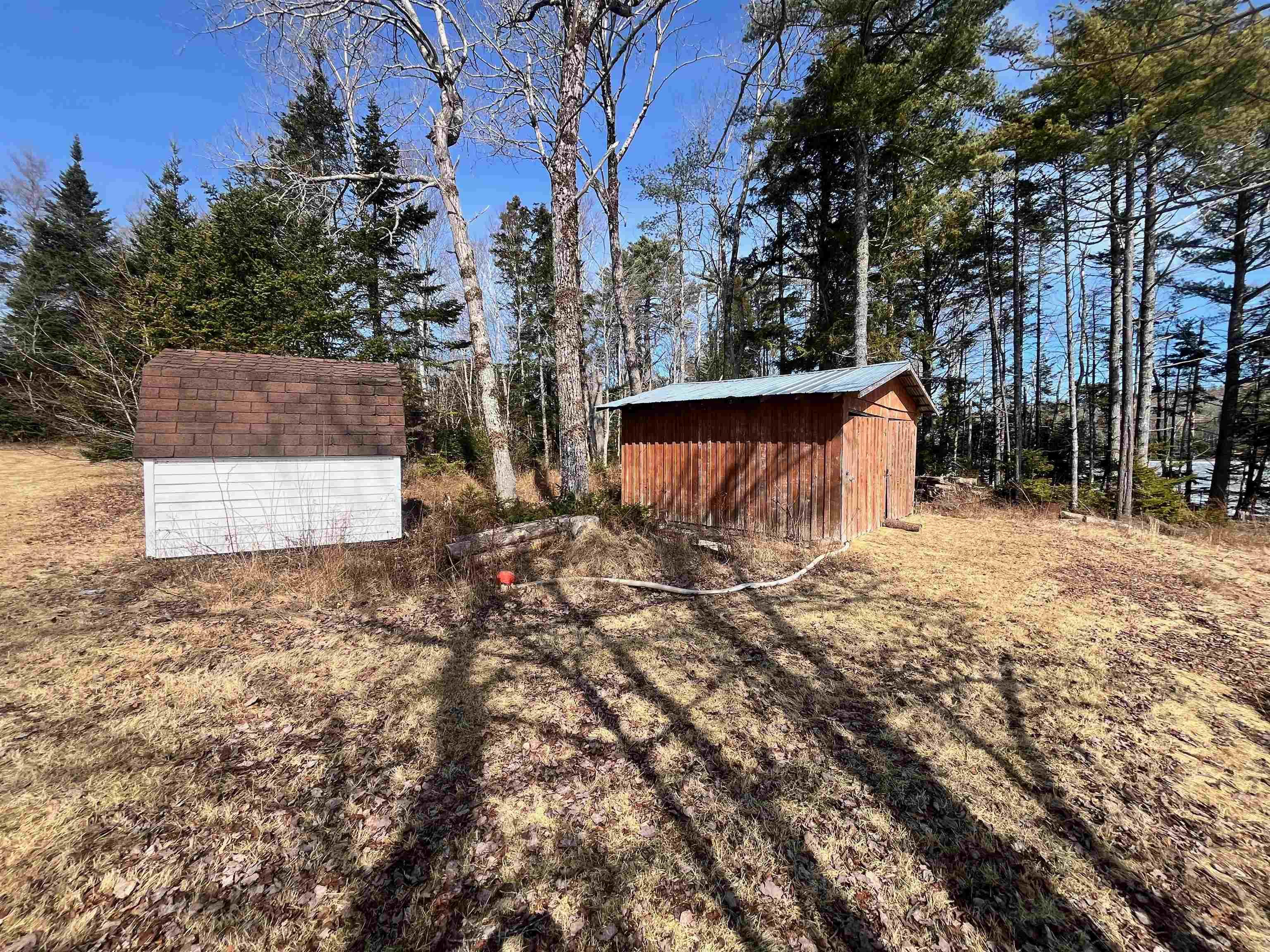 $275,000.00: 20030 Highway 316, Eight Island Lake
