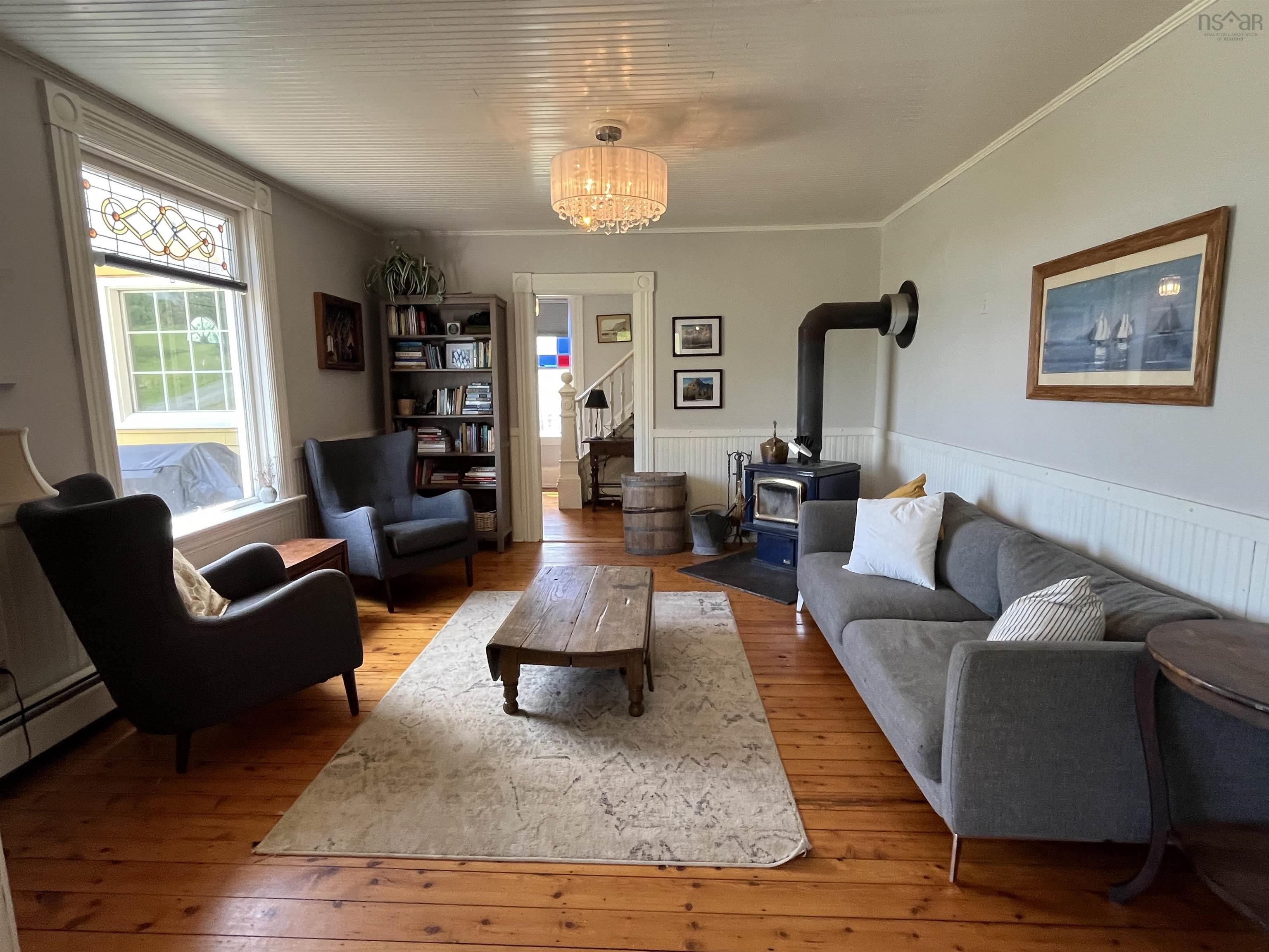 $619,000.00: 43 First Peninsula Road, First Peninsula