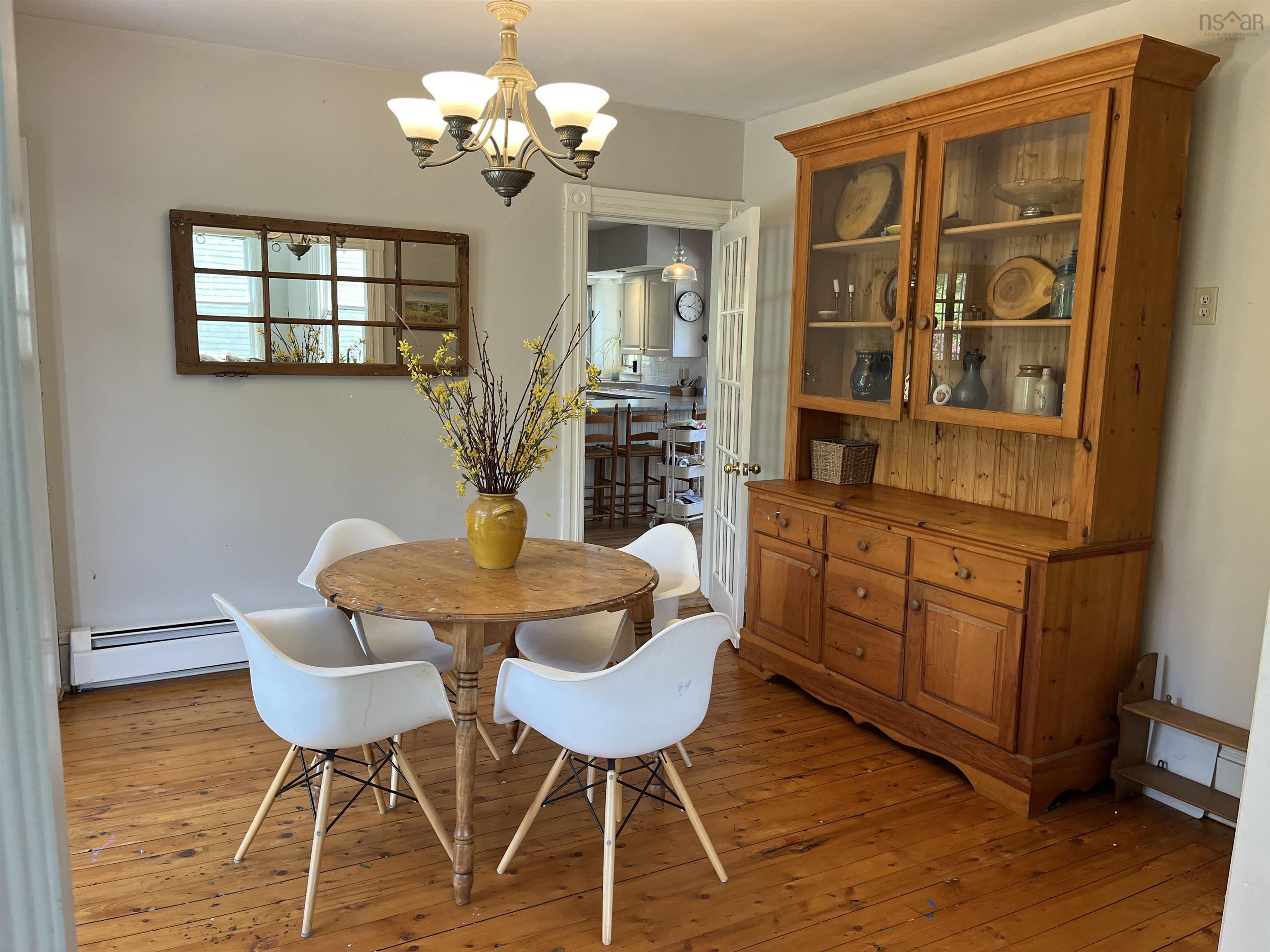$619,000.00: 43 First Peninsula Road, First Peninsula