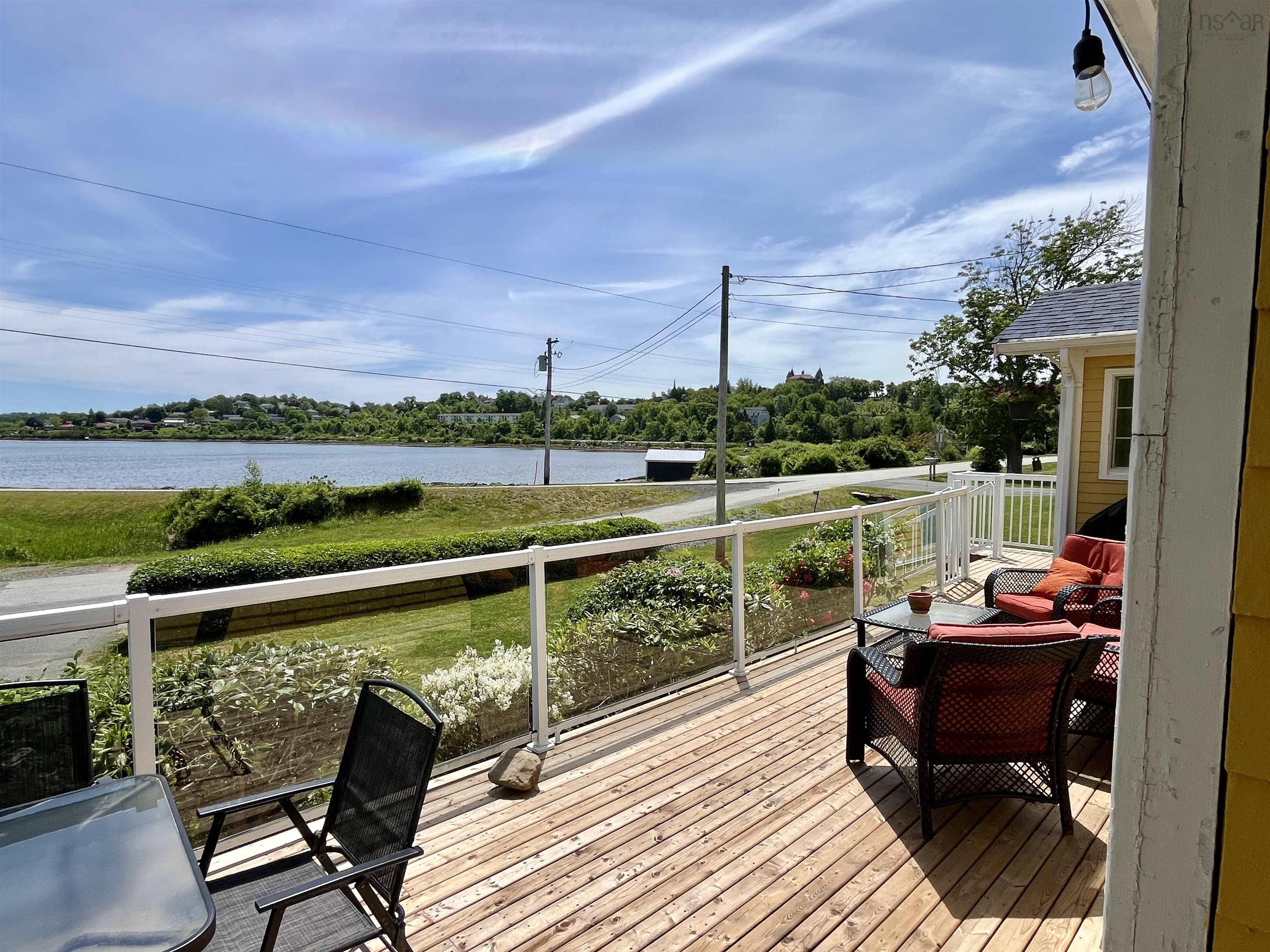 $619,000.00: 43 First Peninsula Road, First Peninsula