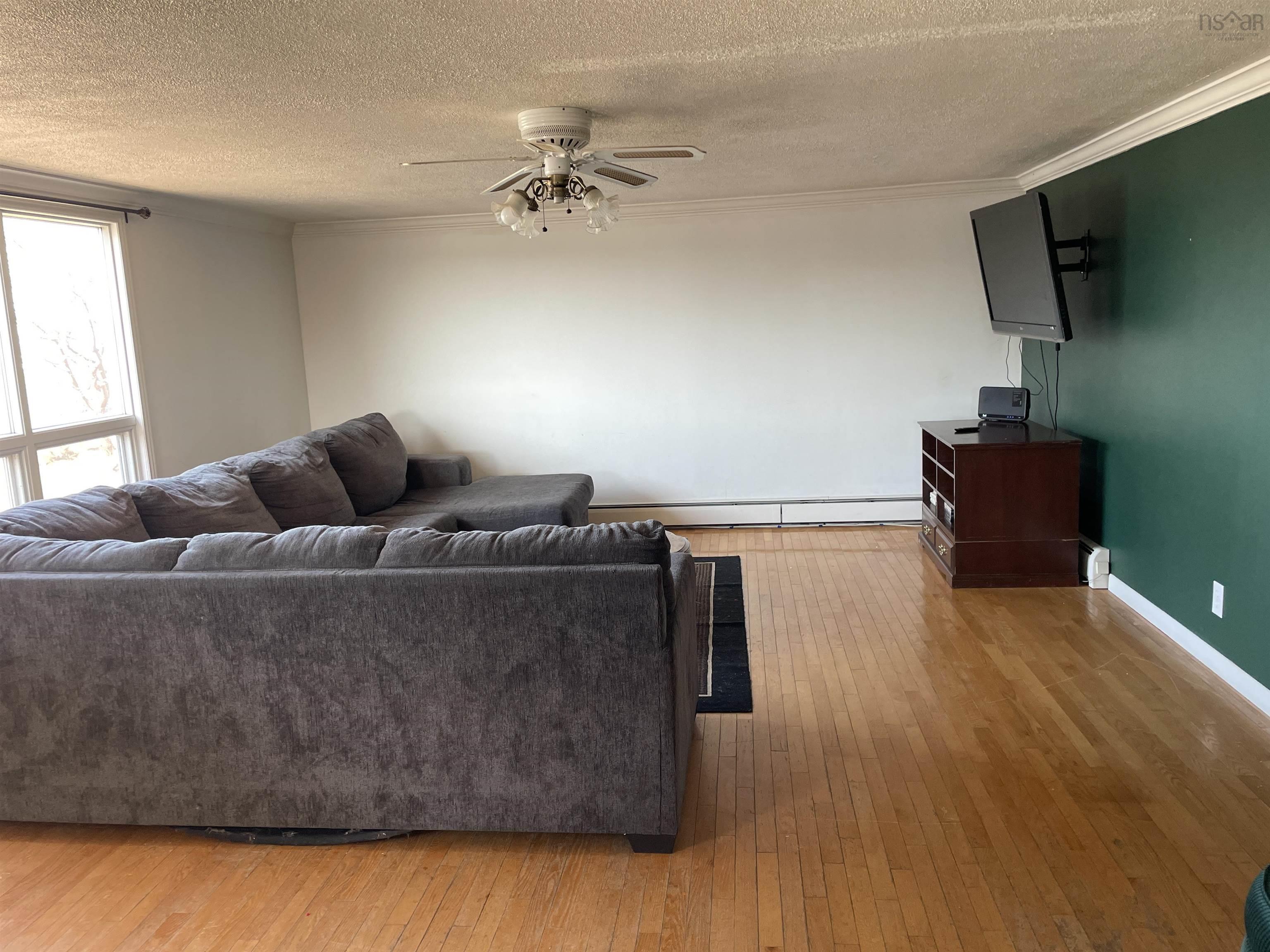$179,500.00: 19 Chemin Bichoure Rd. Road, Chéticamp