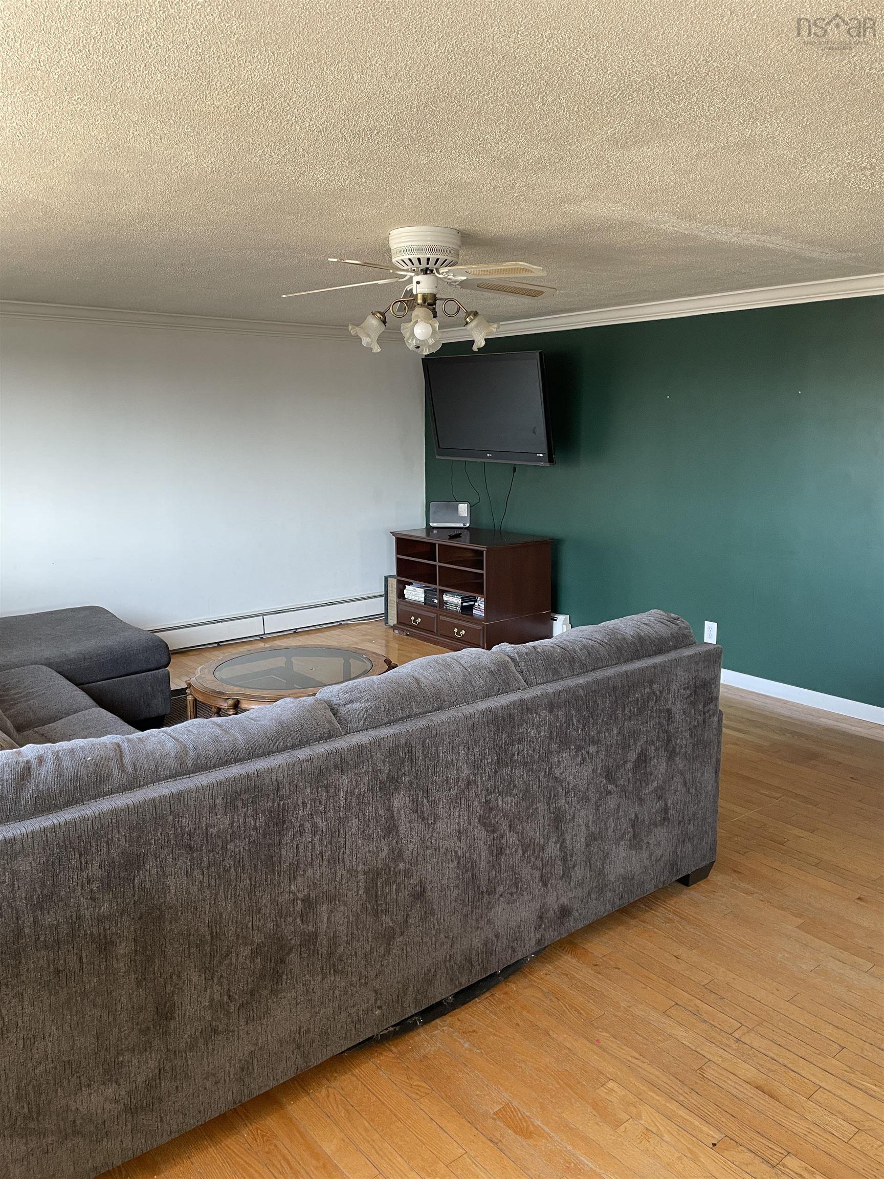 $179,500.00: 19 Chemin Bichoure Rd. Road, Chéticamp