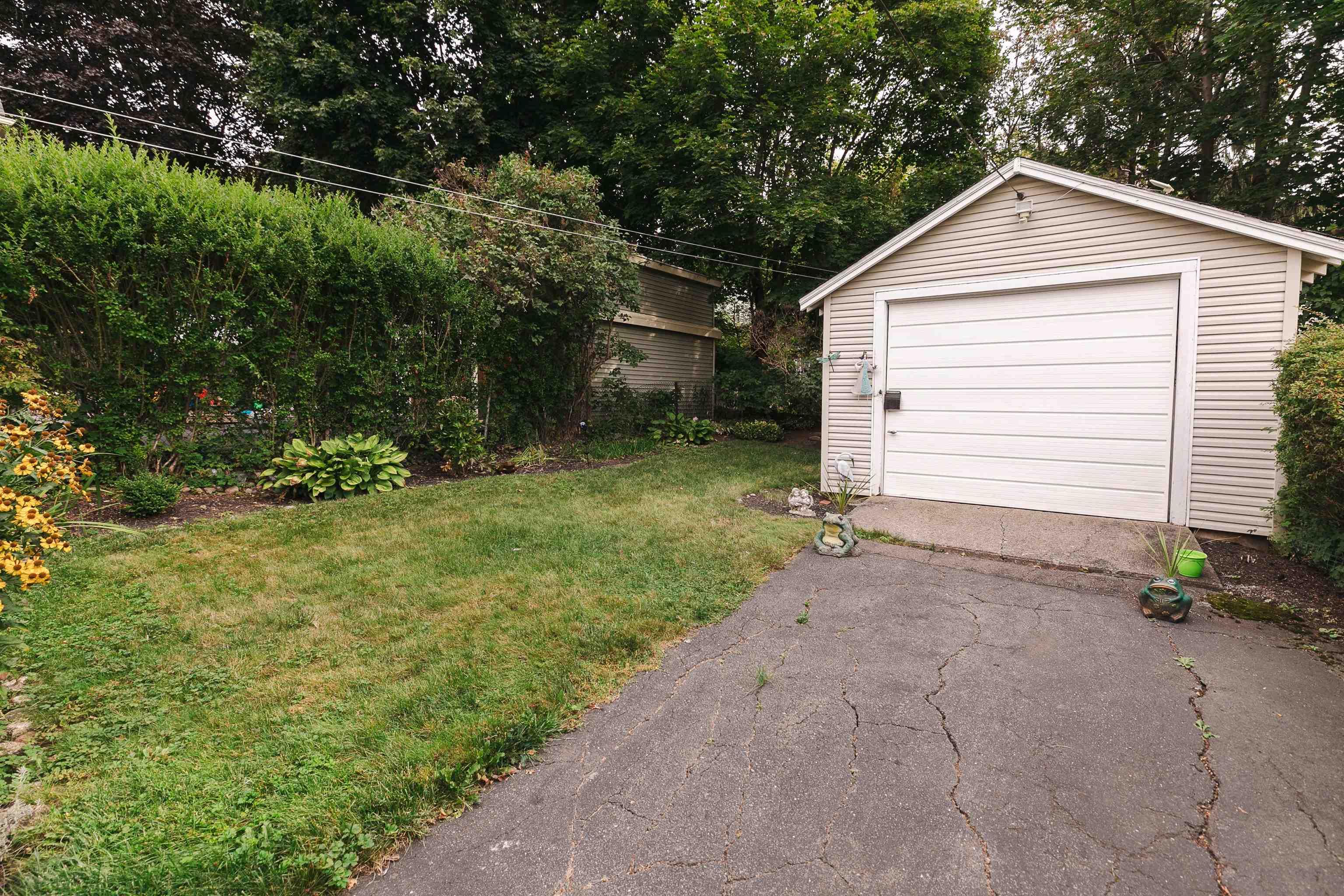 $749,900.00: 2043 Elm Street, Halifax