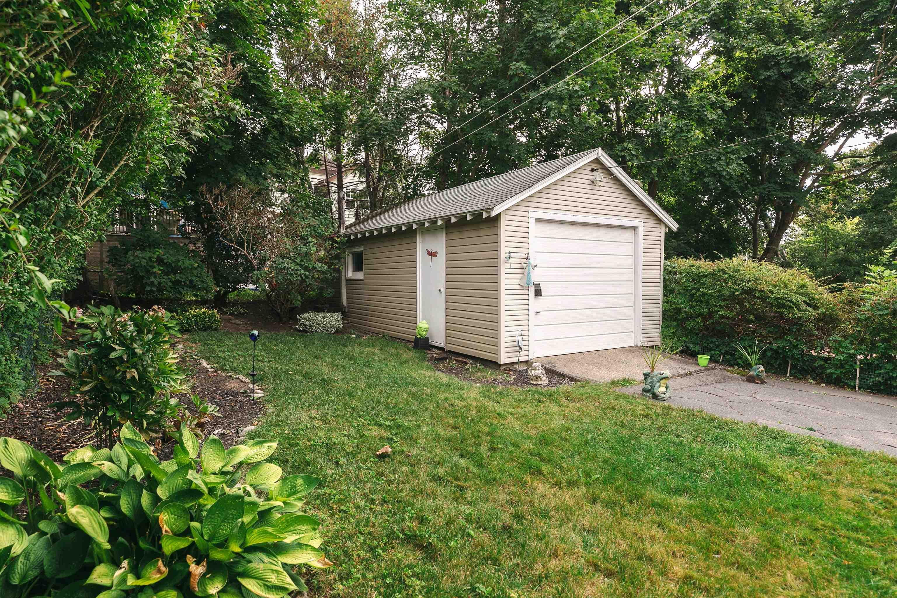 $749,900.00: 2043 Elm Street, Halifax