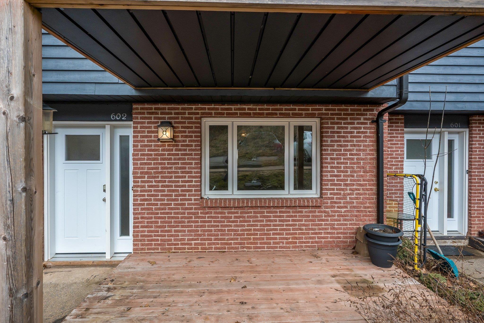 $375,000.00: 602 6 Blomidon Terrace, Wolfville