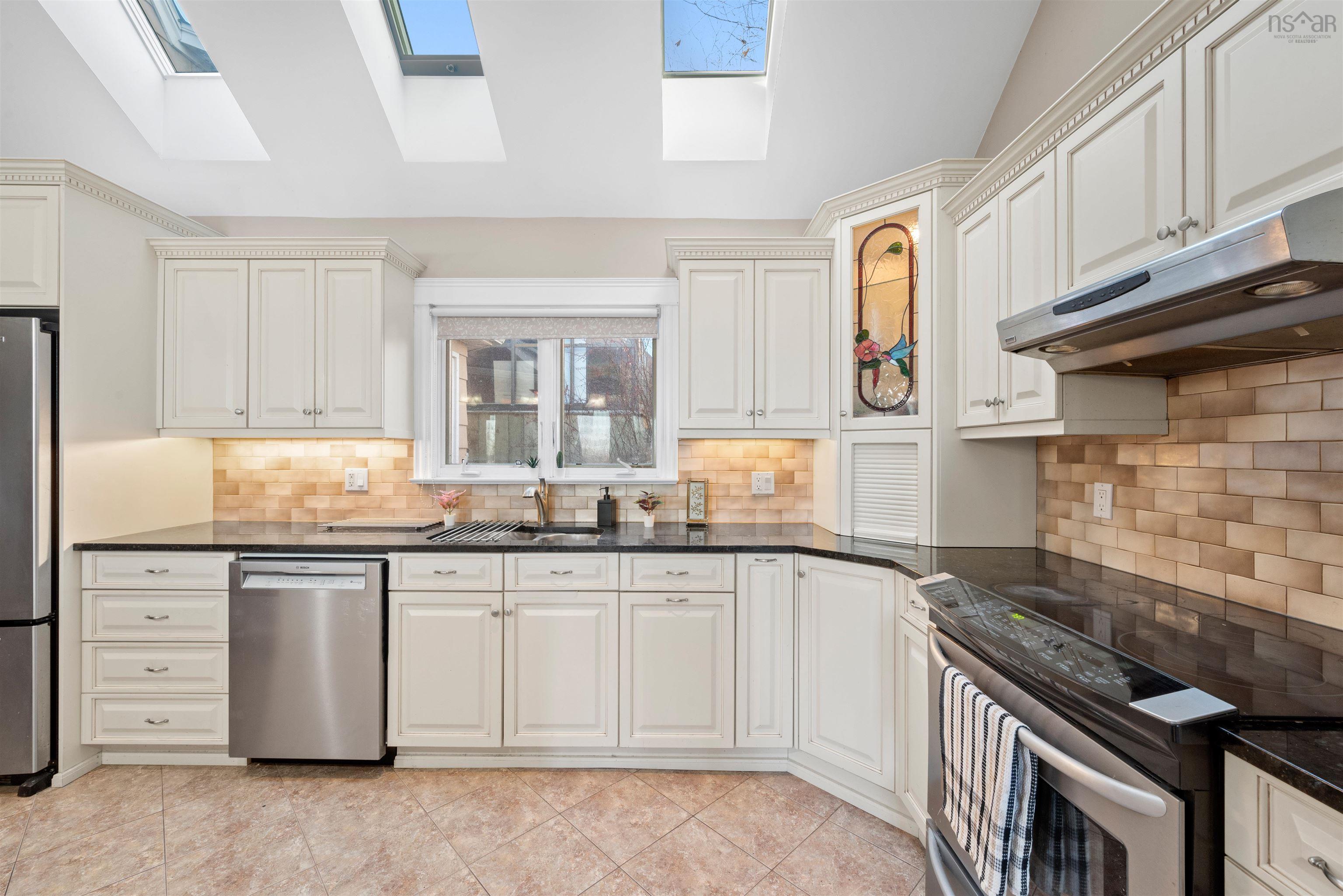 $959,000.00: 20 Watervista Lane, Halifax