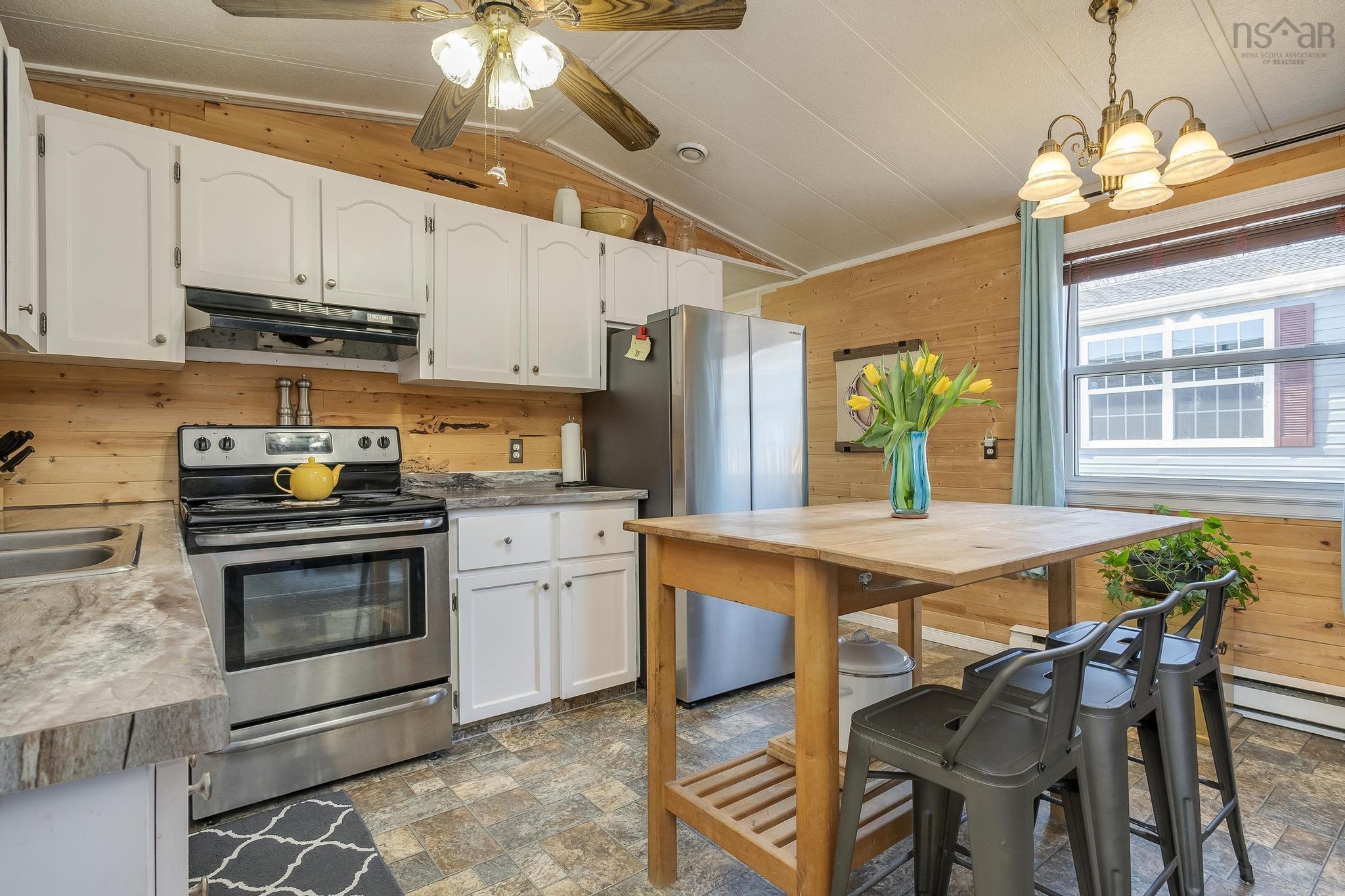 $214,900.00: 5 Gerry Lane, Dartmouth