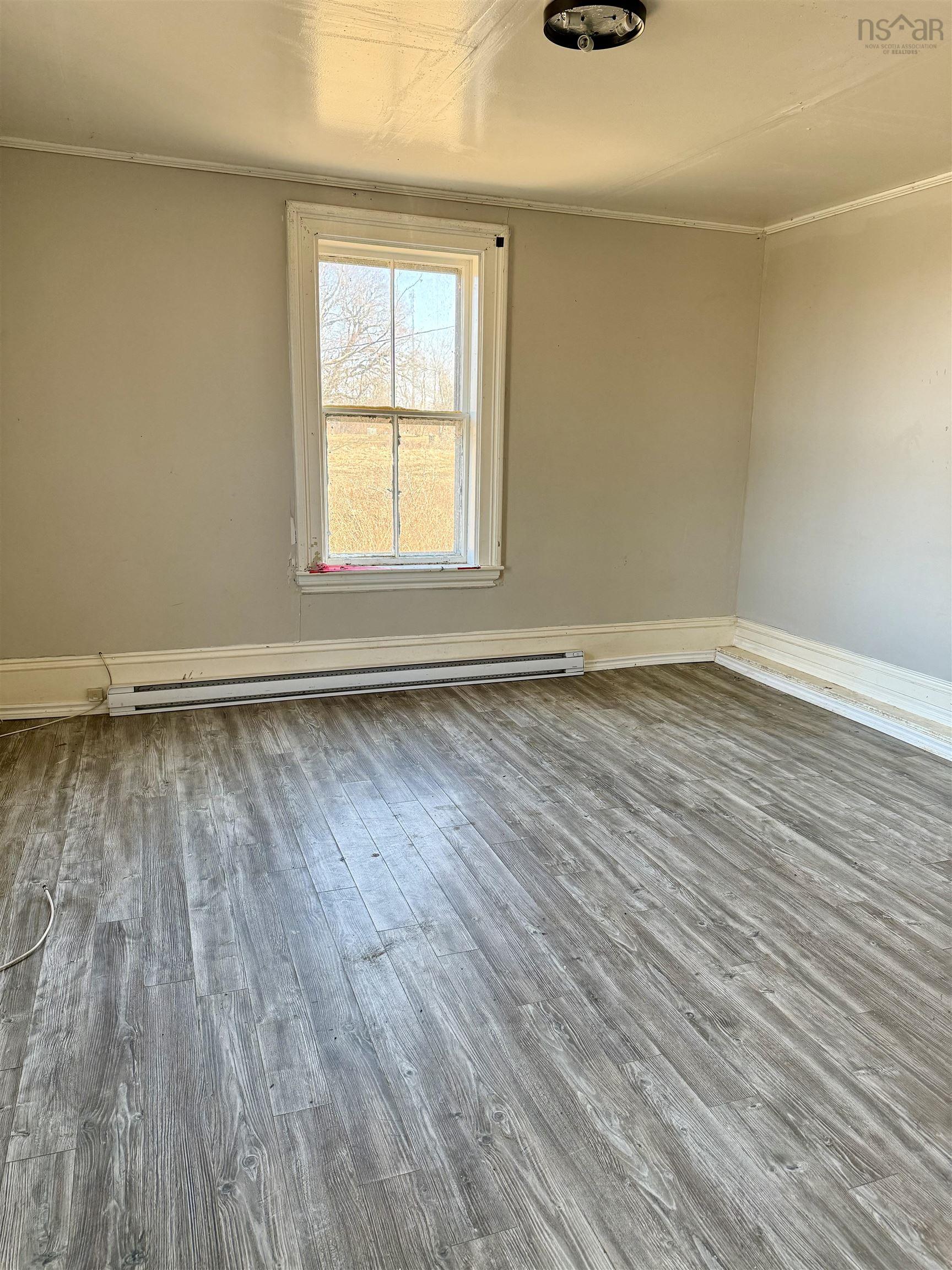 $149,000.00: 180 Highway 340, Hebron