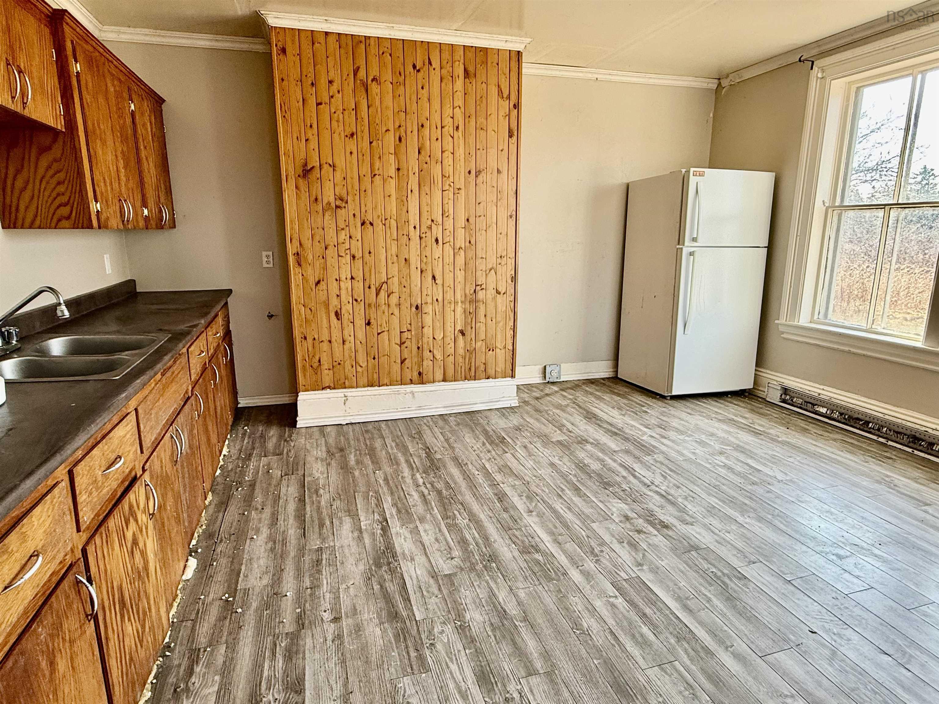 $149,000.00: 180 Highway 340, Hebron