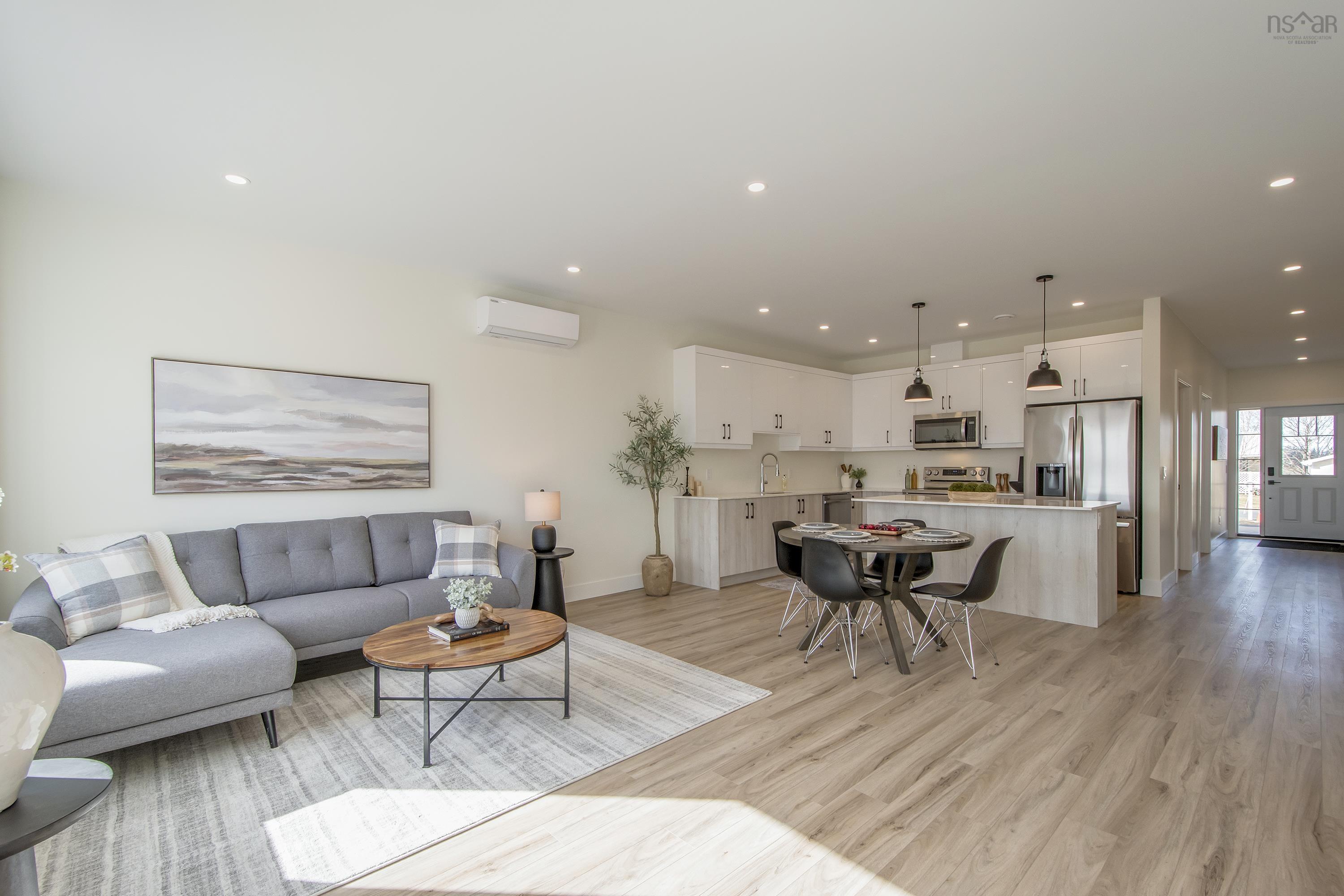 $449,900.00: 119 Kent Road, Lower Truro