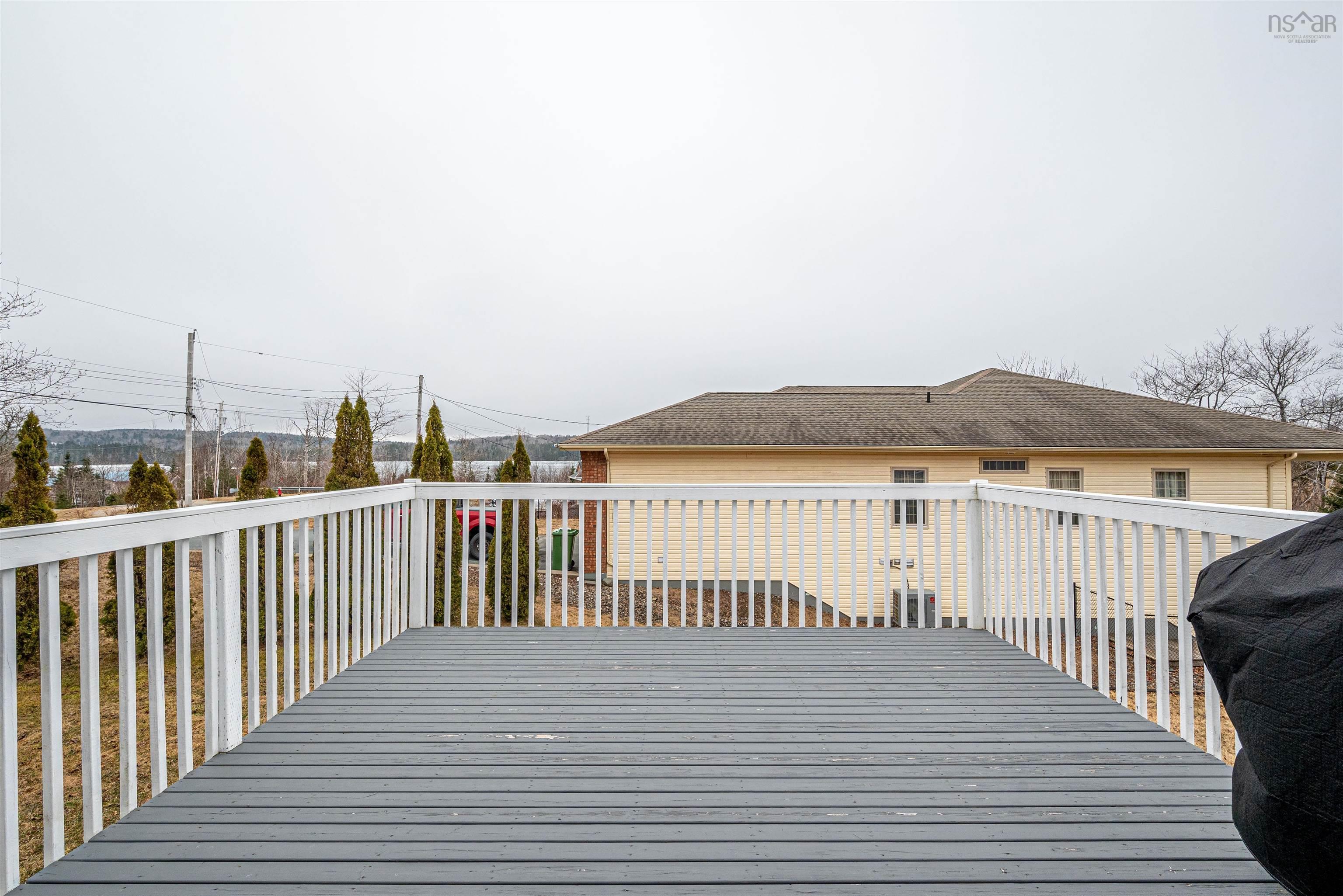 $545,000.00: 164 Montague Road, Lake Loon