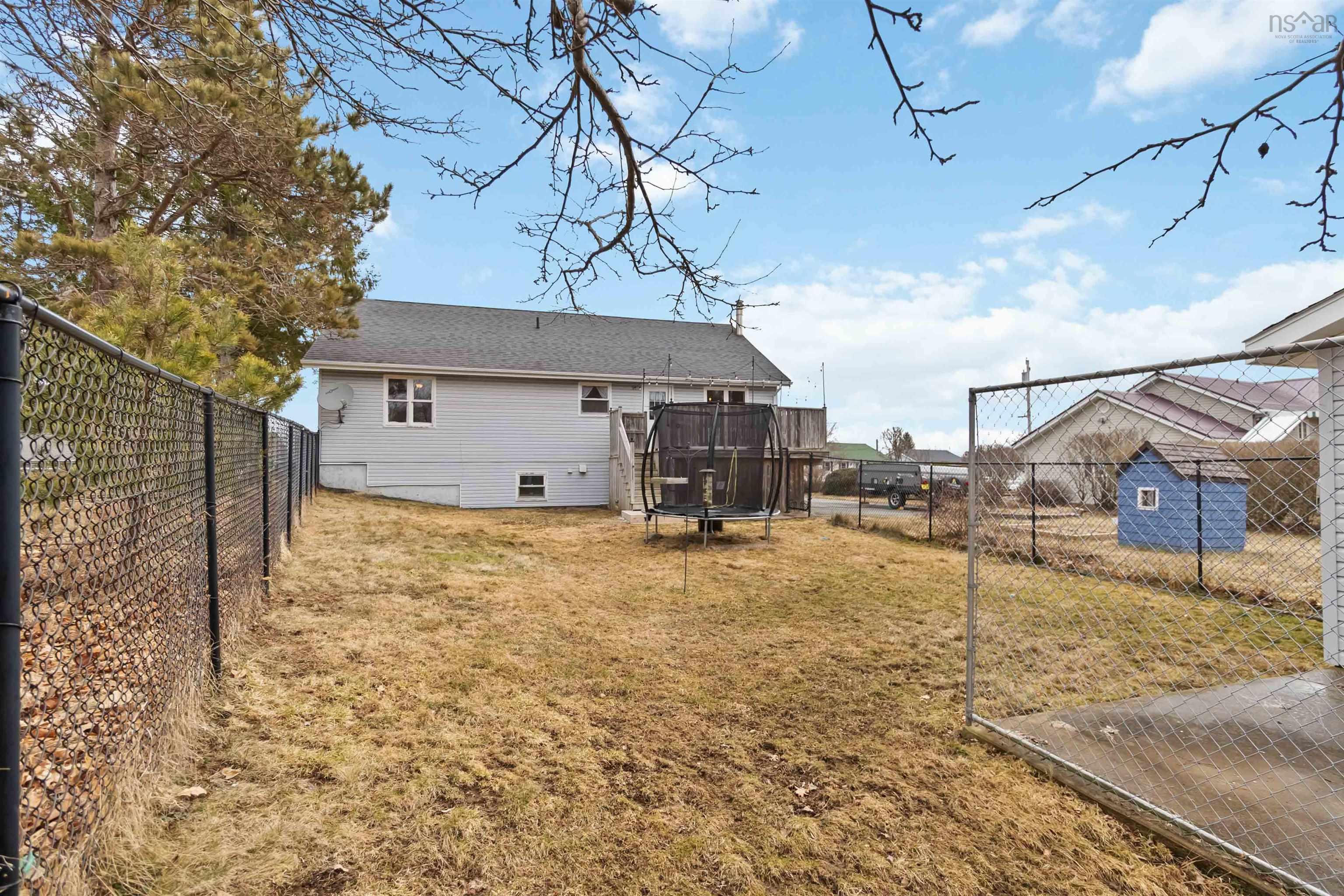 $424,900.00: 4 Cherry Lane, Bridgewater