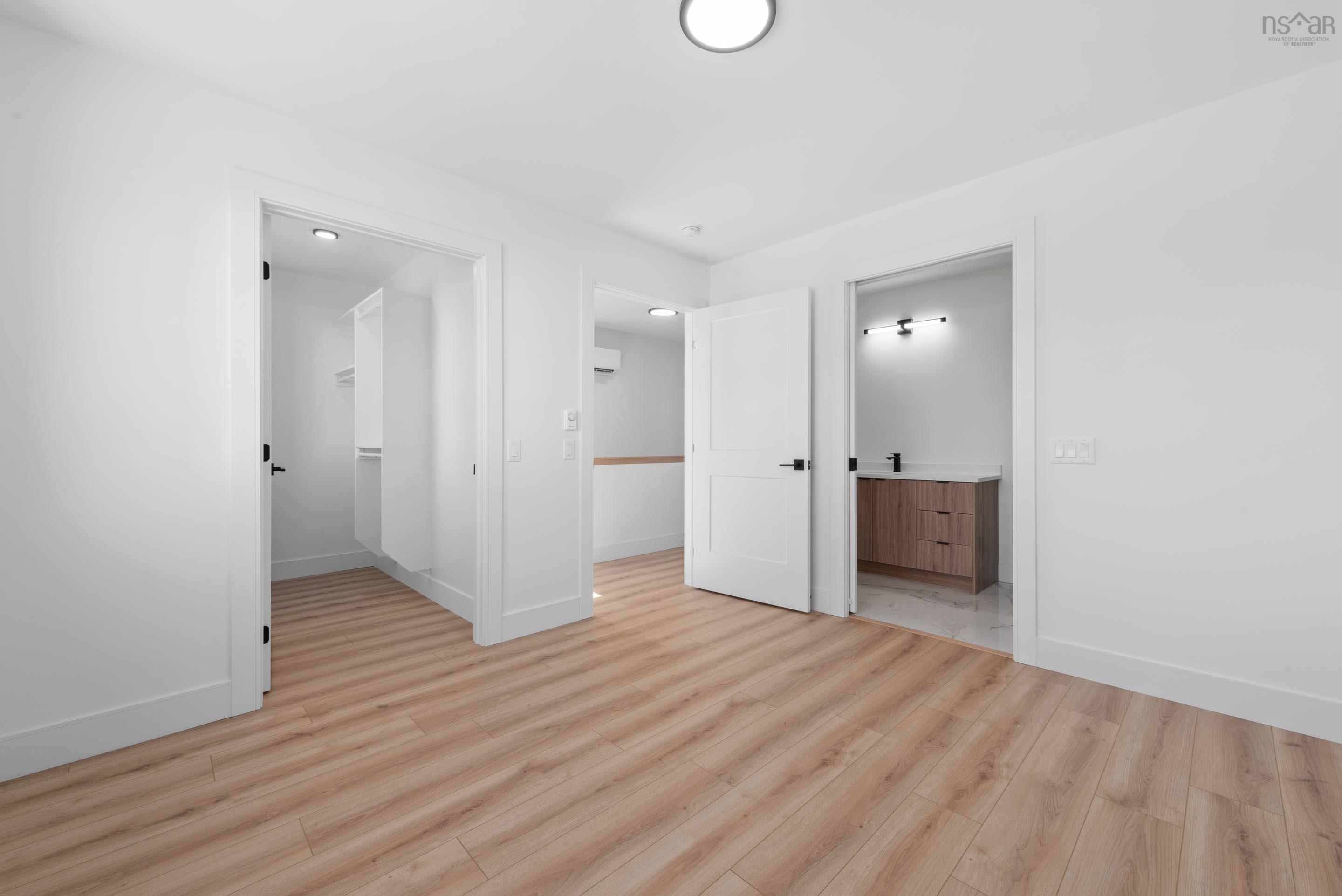 130 Colonial Crescent, Halifax, NS (MLS 202505169)