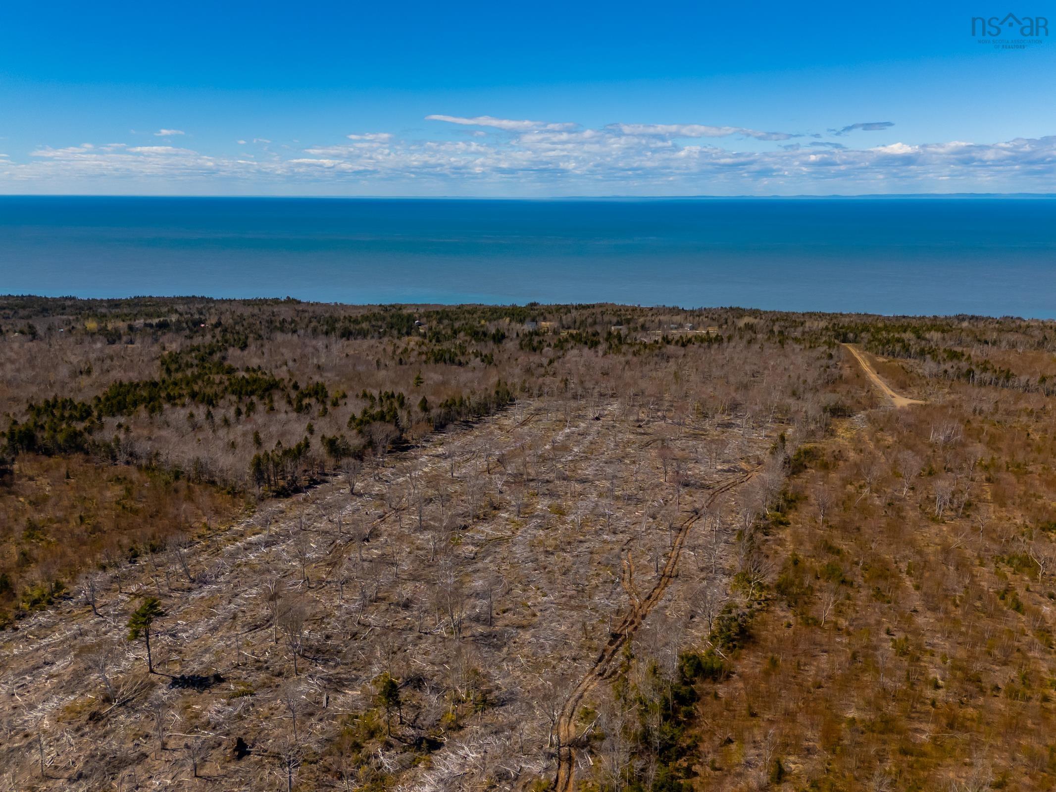 $140,000.00: Shore Road West, Youngs Cove