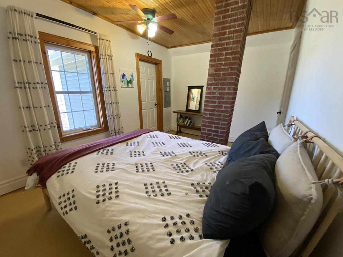 $475,000.00: 653 West Sable Road, Sable River