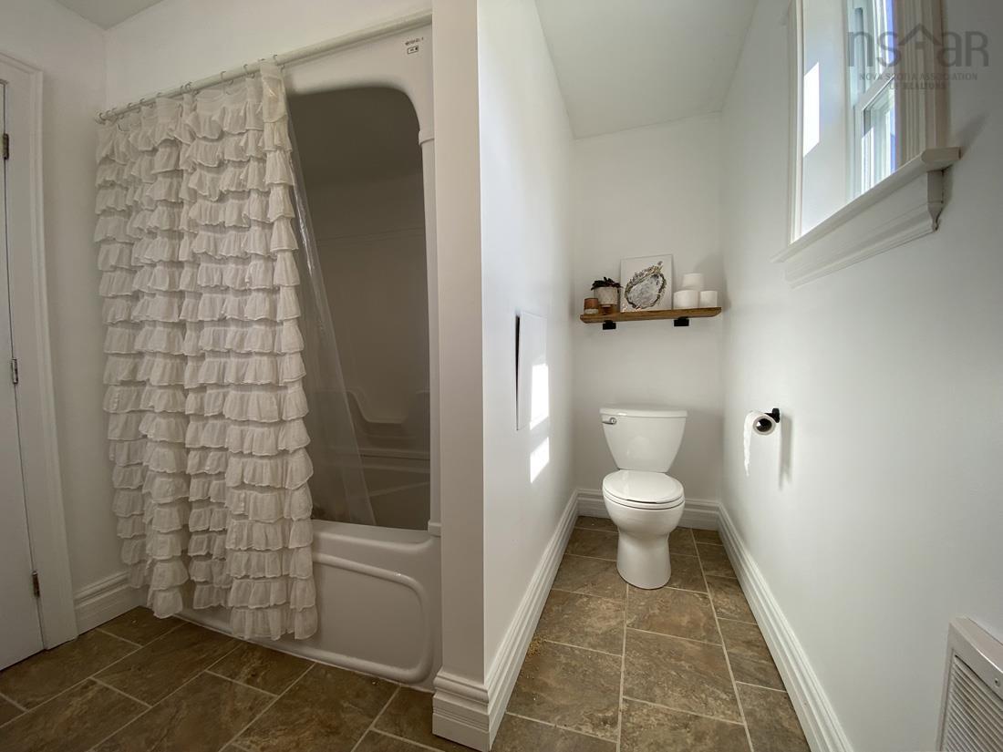 $475,000.00: 653 West Sable Road, Sable River