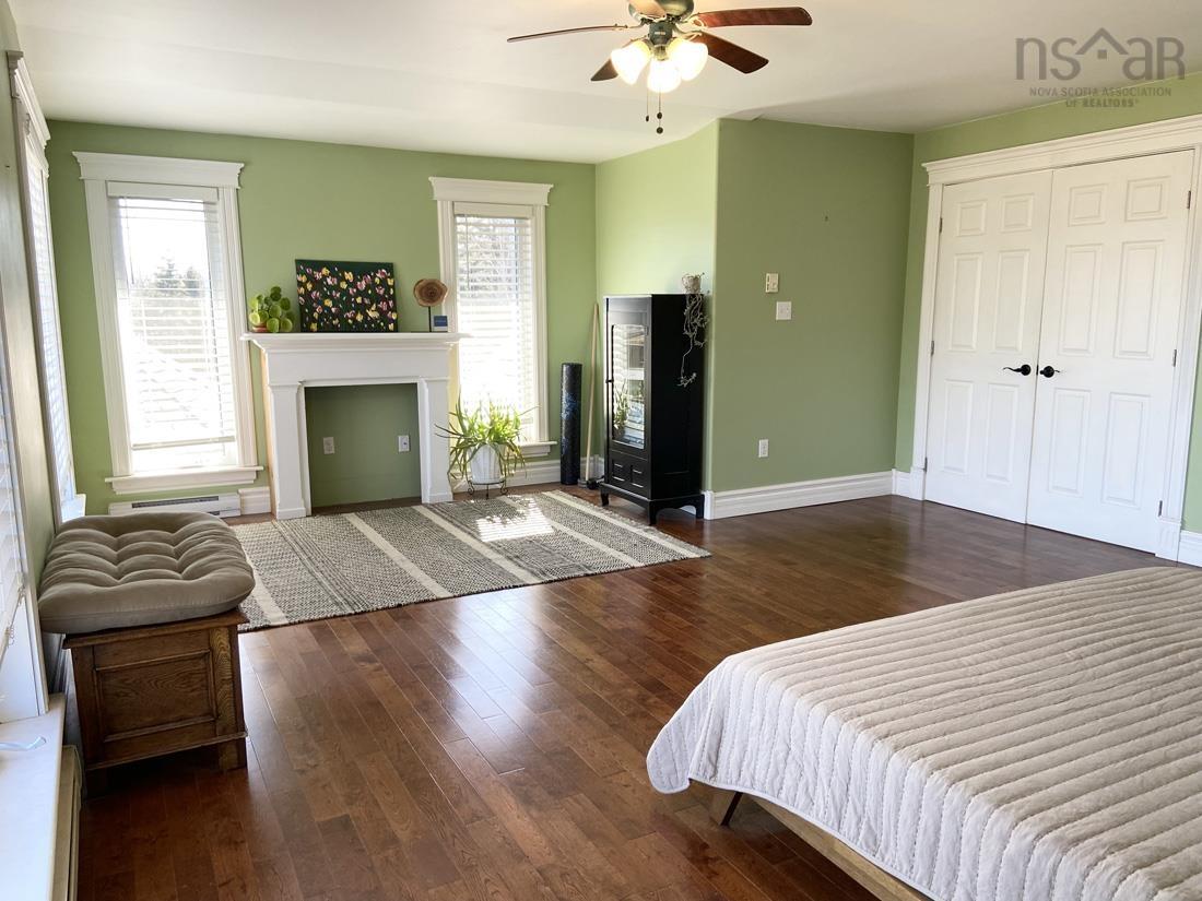 $475,000.00: 653 West Sable Road, Sable River