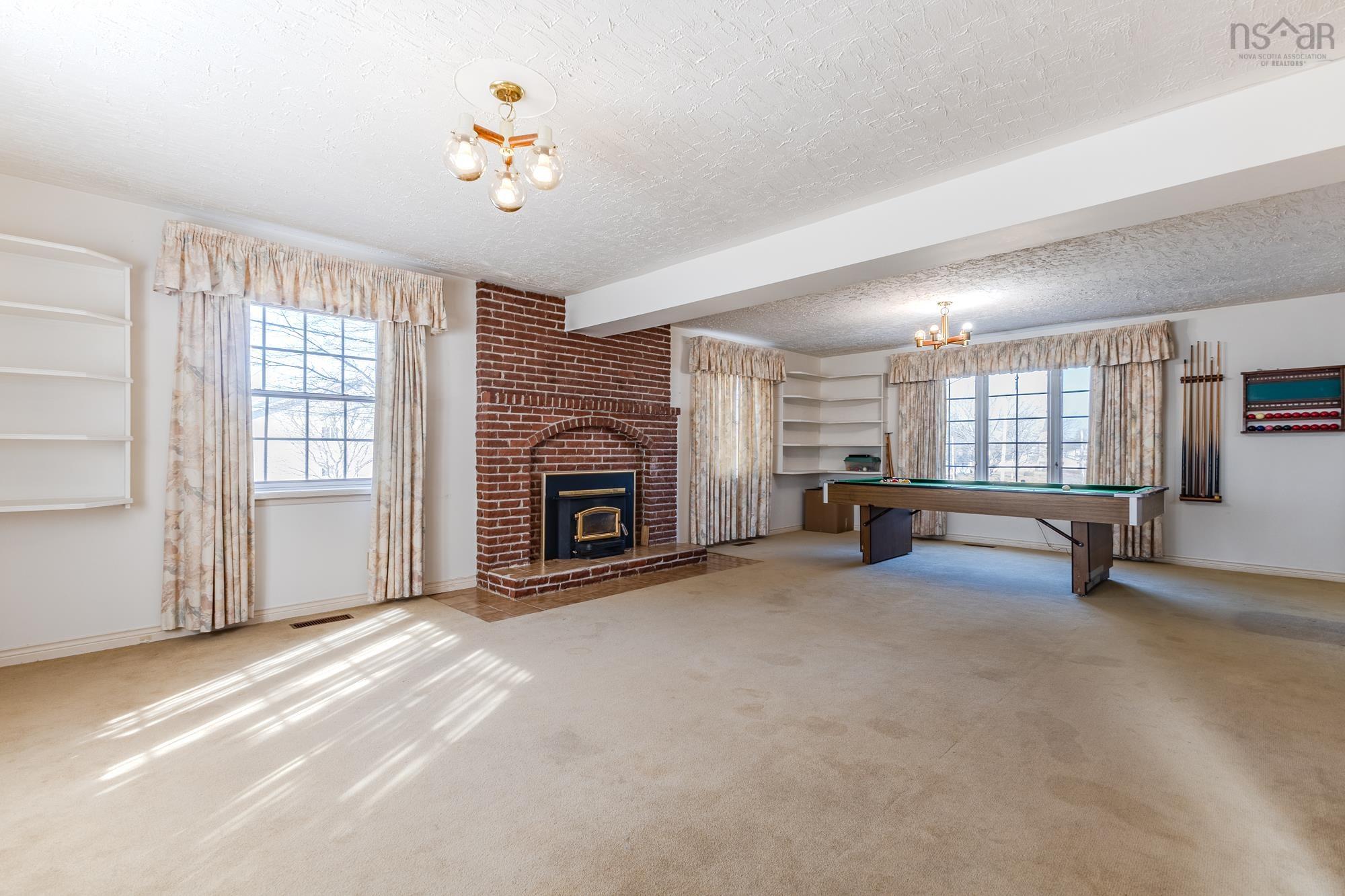 $599,900.00: 337 College Road, Bible Hill