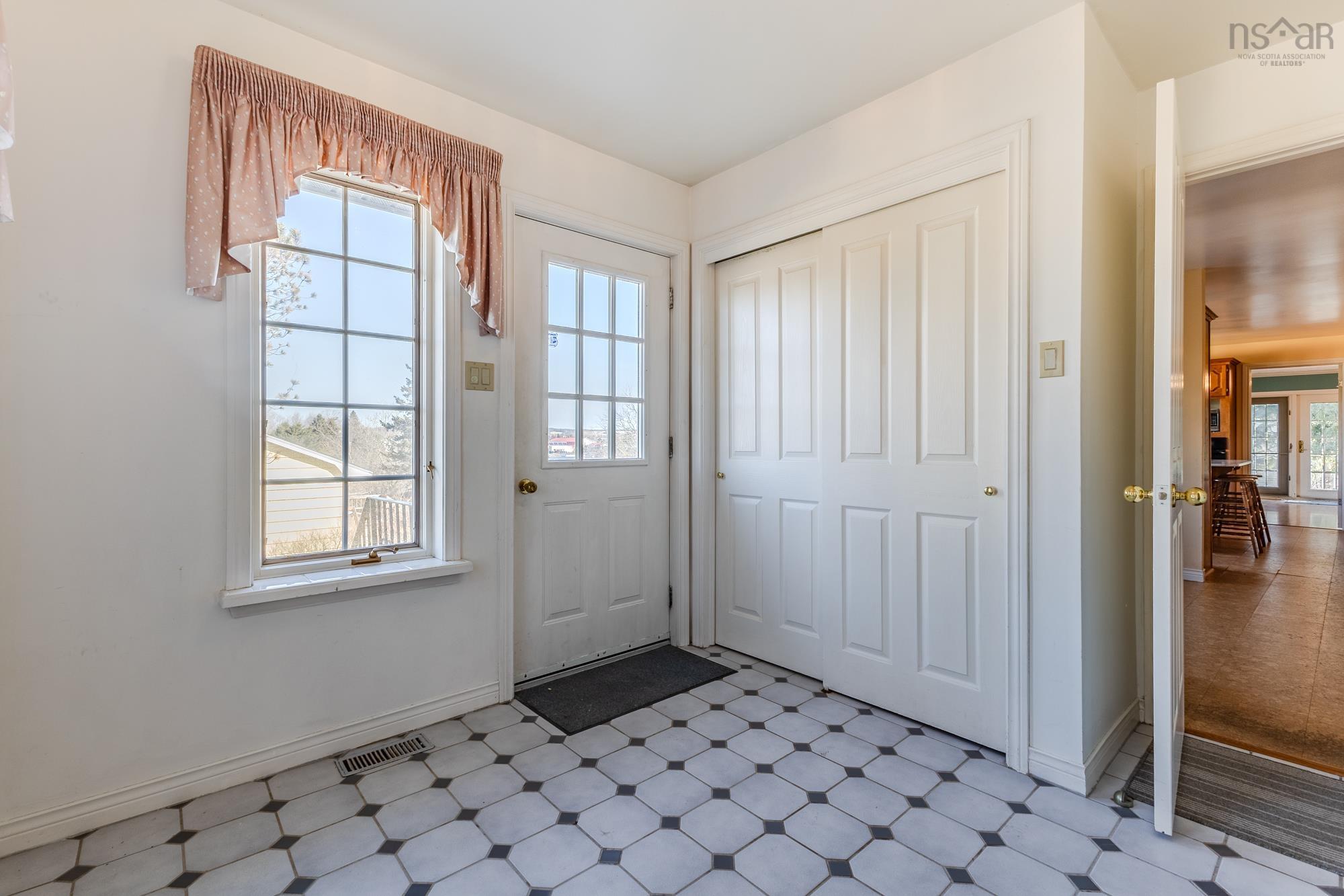$599,900.00: 337 College Road, Bible Hill