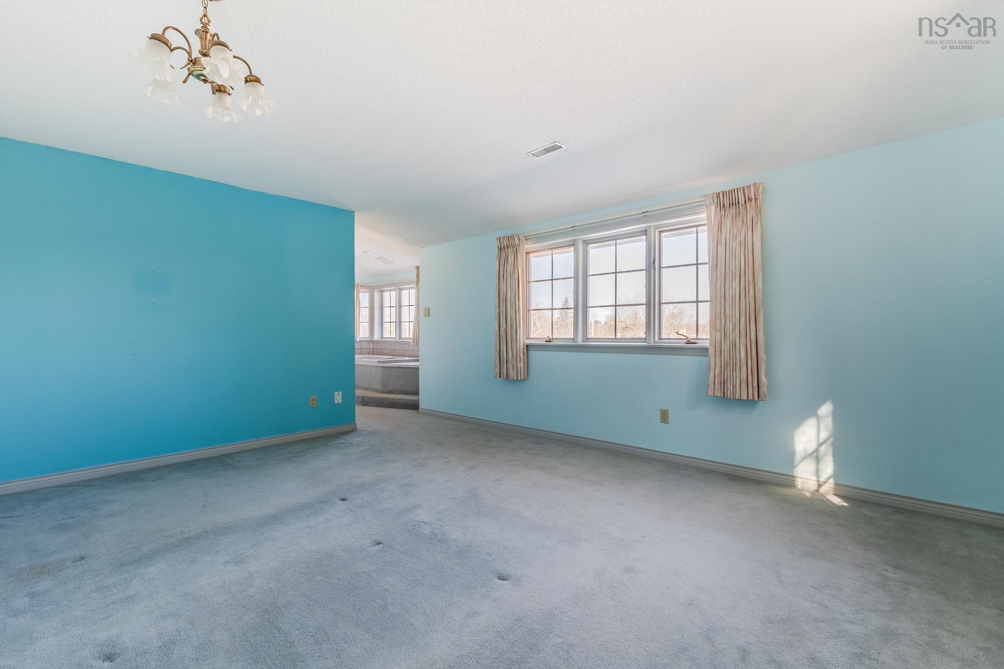 $599,900.00: 337 College Road, Bible Hill