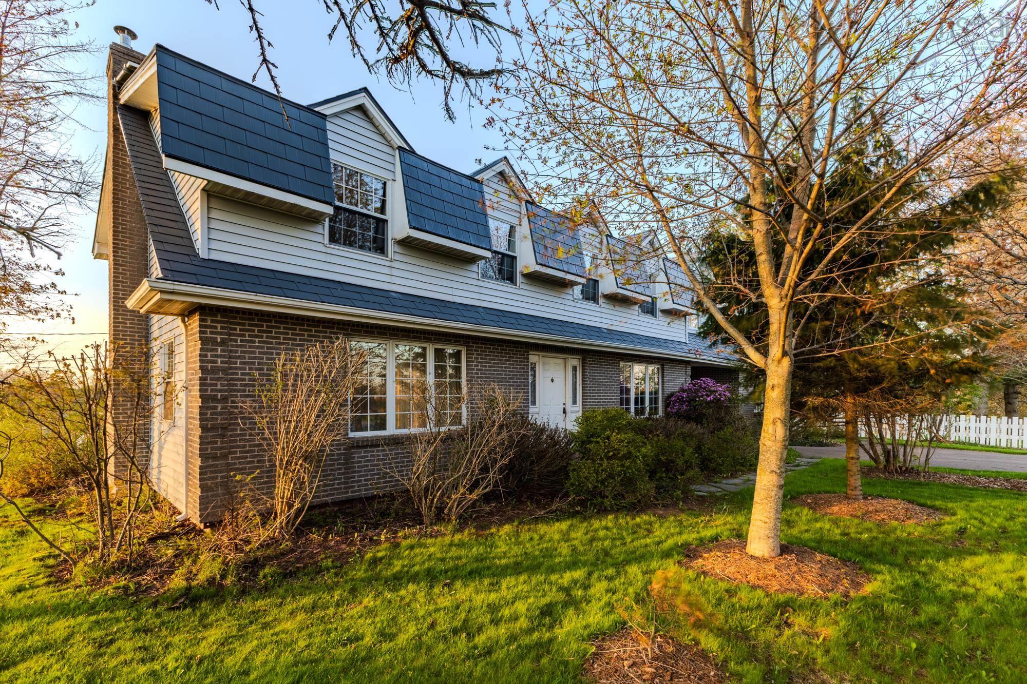 $599,900.00: 337 College Road, Bible Hill