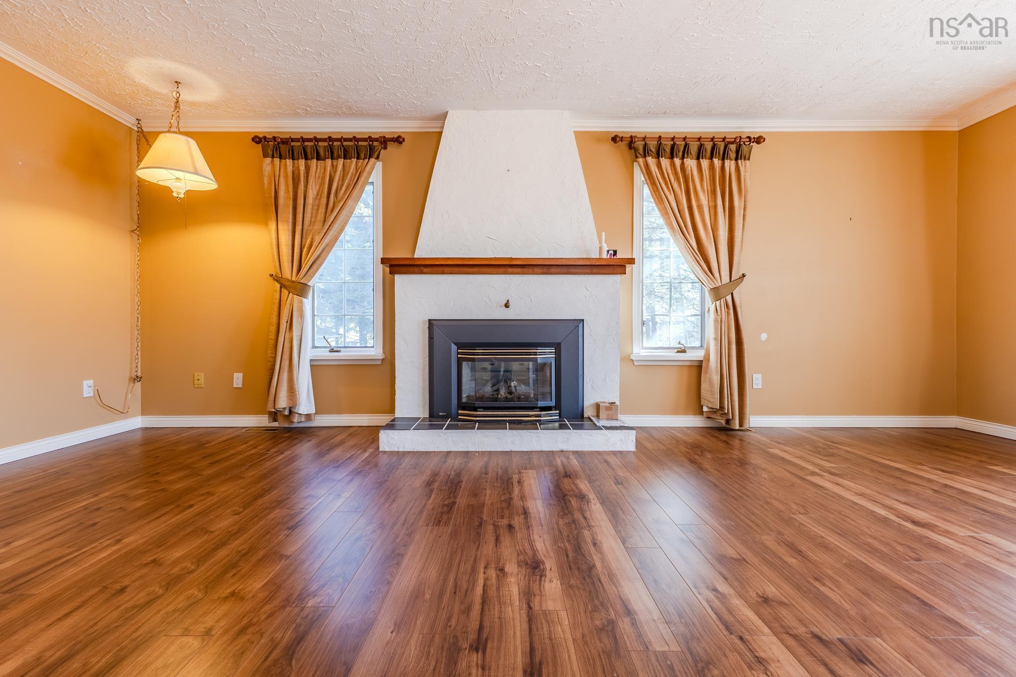 $599,900.00: 337 College Road, Bible Hill