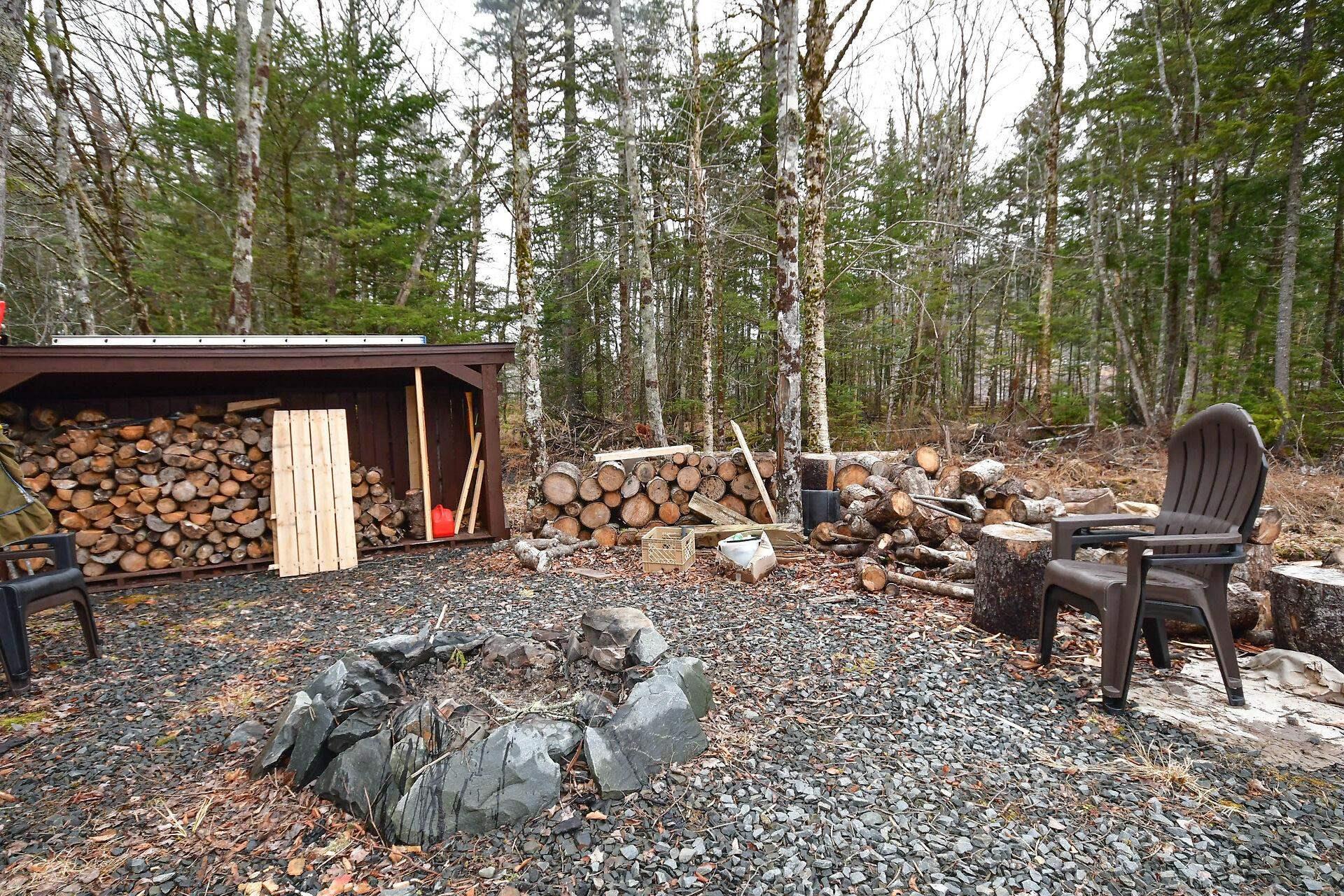 $499,900.00: 2732 Sackville Drive, Upper Sackville