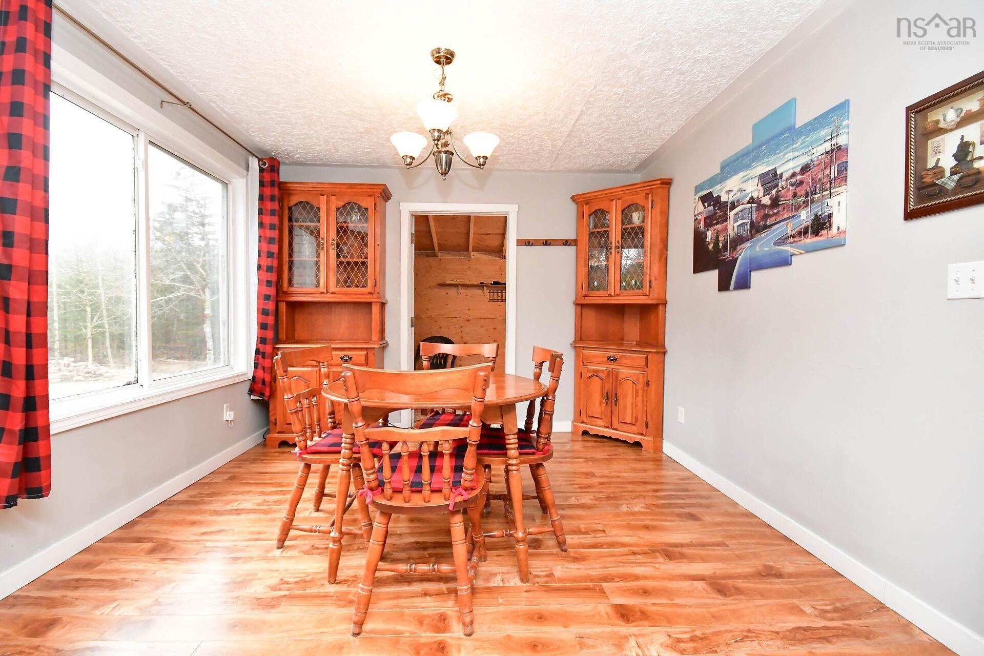 $499,900.00: 2732 Sackville Drive, Upper Sackville